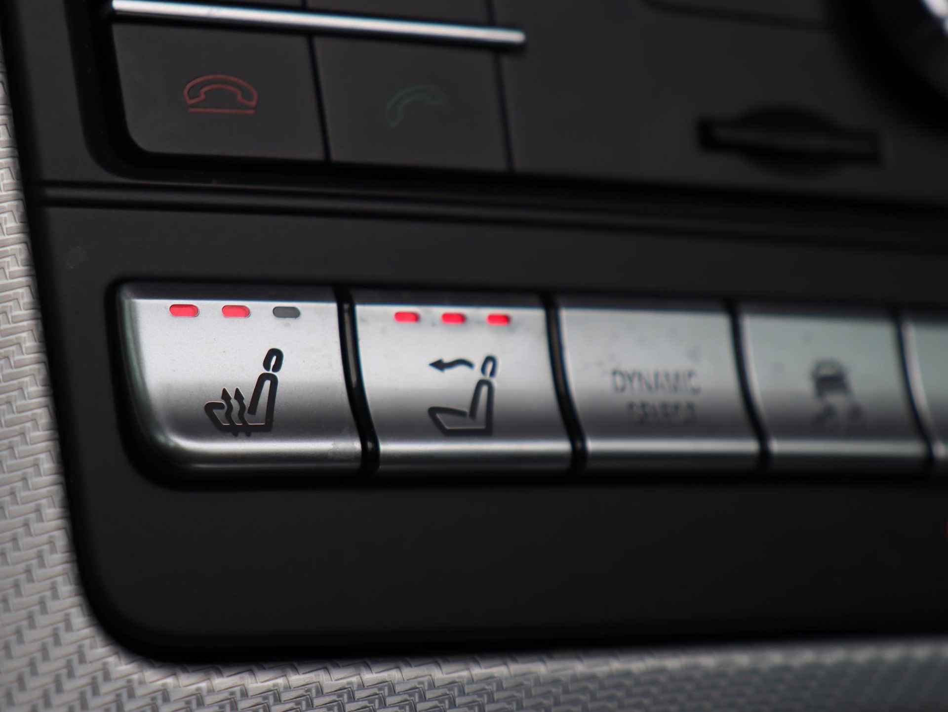 Mercedes-Benz SLC 200 RedArt Edition | Navi | Dodehoekassistent | Stoel en Nekverwarming| - 28/30