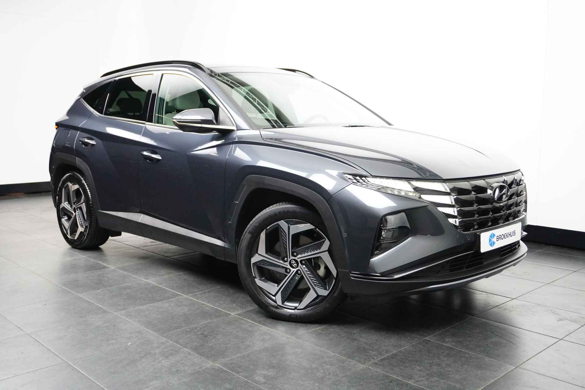 Hyundai Tucson 1.6 T-GDI PHEV Premium Sky 4WD 265pk | Vol-Leder | Stoelkoeling/verwarming | Elektr. Achterklep | Dodehoek-Detectie | 360 Camera - 3/33