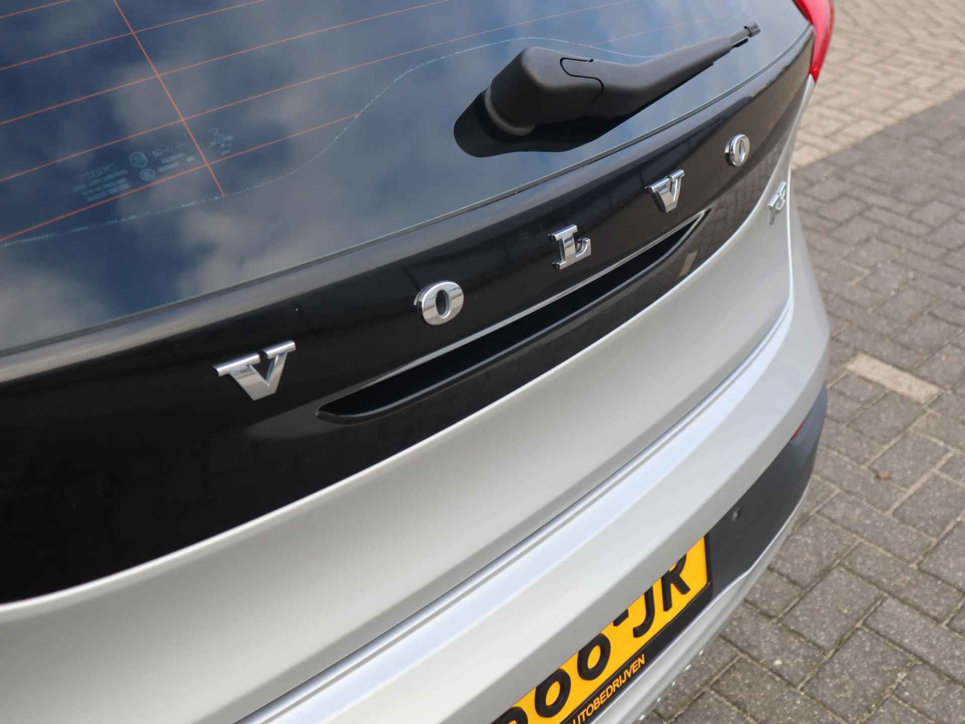 Volvo V40 Cross Country 1.5 T3 Momentum | Stoelverwarming | Led | Cruise Control - 14/46