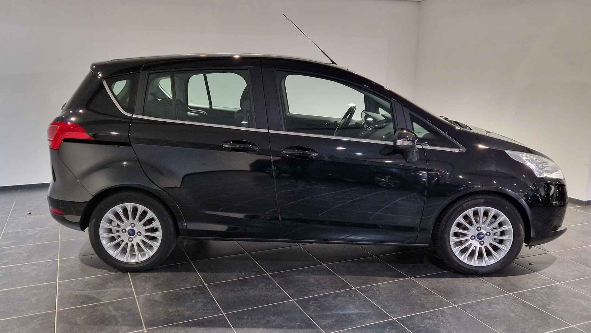 Ford B-Max 1.0 EcoBoost Titanium - 4/27