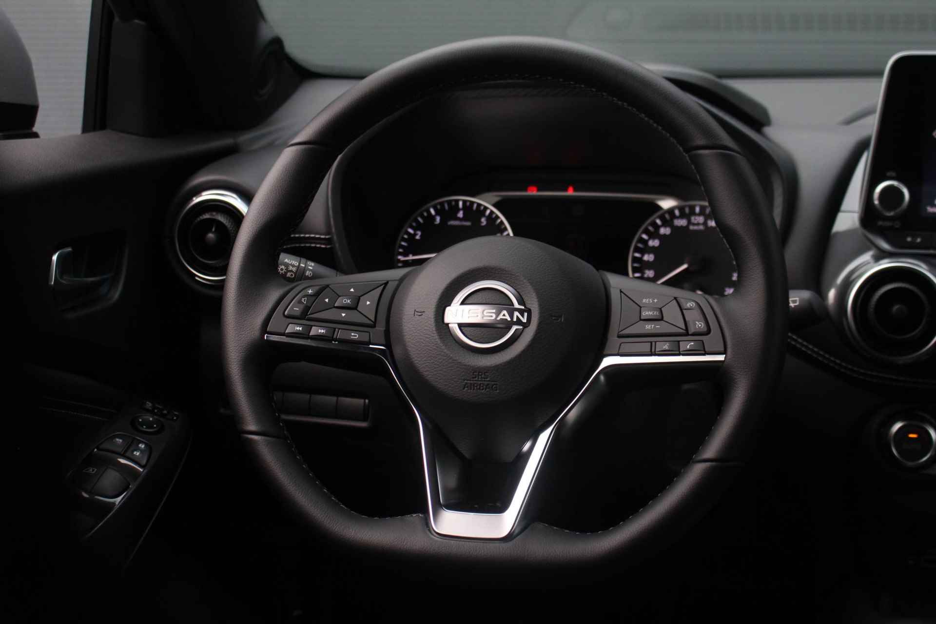 Nissan Juke 1.0 DIG-T N-Design 115pk | Navigatie | Achteruitrijcamera | Apple Carplay/Android Auto | LED Koplampen | LMV 19'' - 22/36