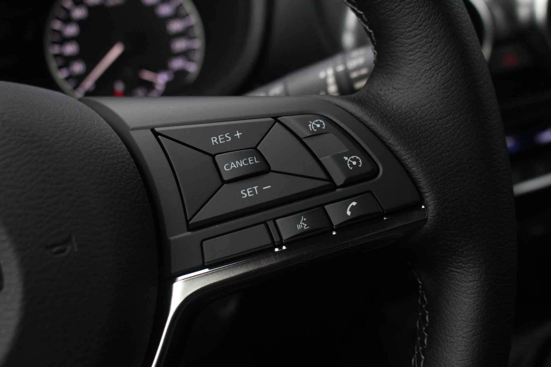 Nissan Juke 1.0 DIG-T N-Design 115pk | Navigatie | Achteruitrijcamera | Apple Carplay/Android Auto | LED Koplampen | LMV 19'' - 32/36