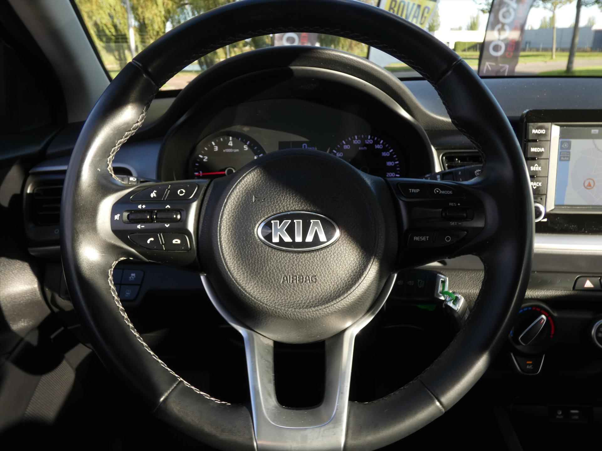 KIA Stonic 1.0 T-GDi 100pk DynamicLine | Carplay | Dab+ | Cruise | Camera | - 16/37