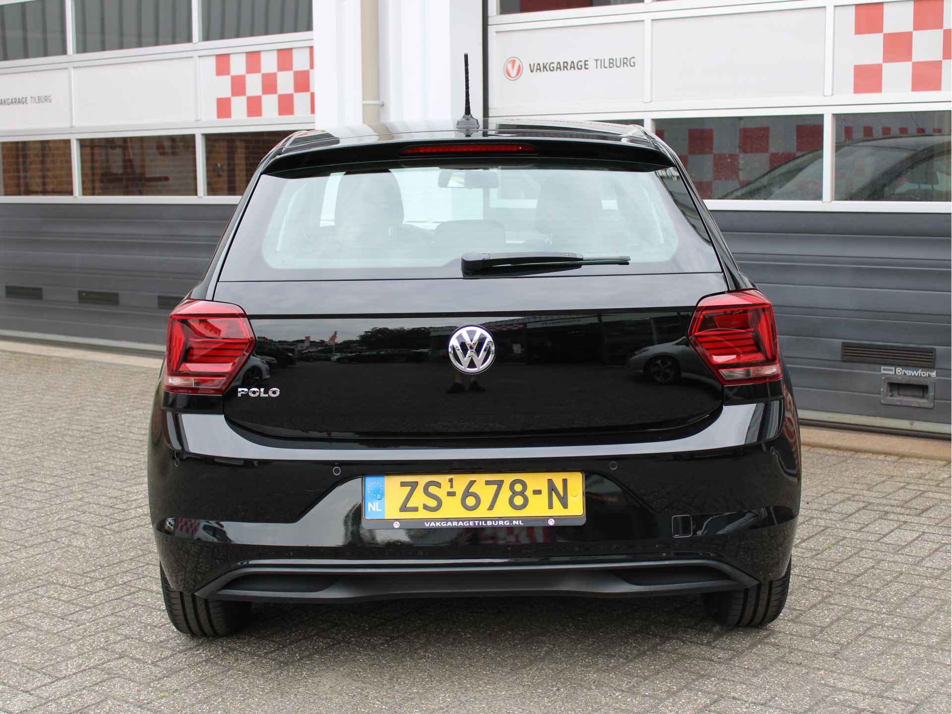 Volkswagen Polo 1.0 TSI Comfortline 1e EIG/Navi/Airco/AdaptiveCruise/PDC/AppleCarplay/AndroidAuto/Bluetooth - 28/51