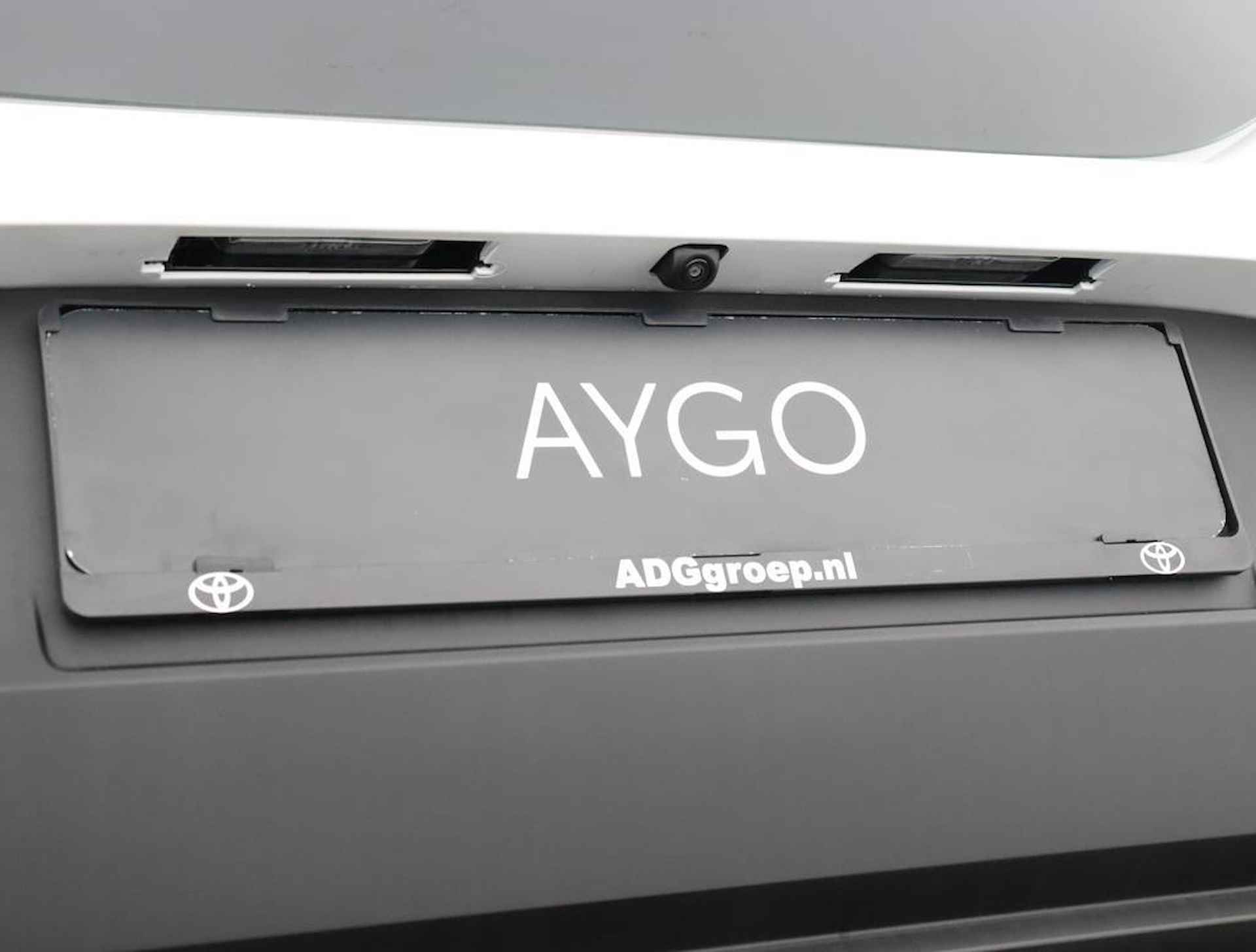 Toyota Aygo X 1.0 VVT-i MT play - 36/47
