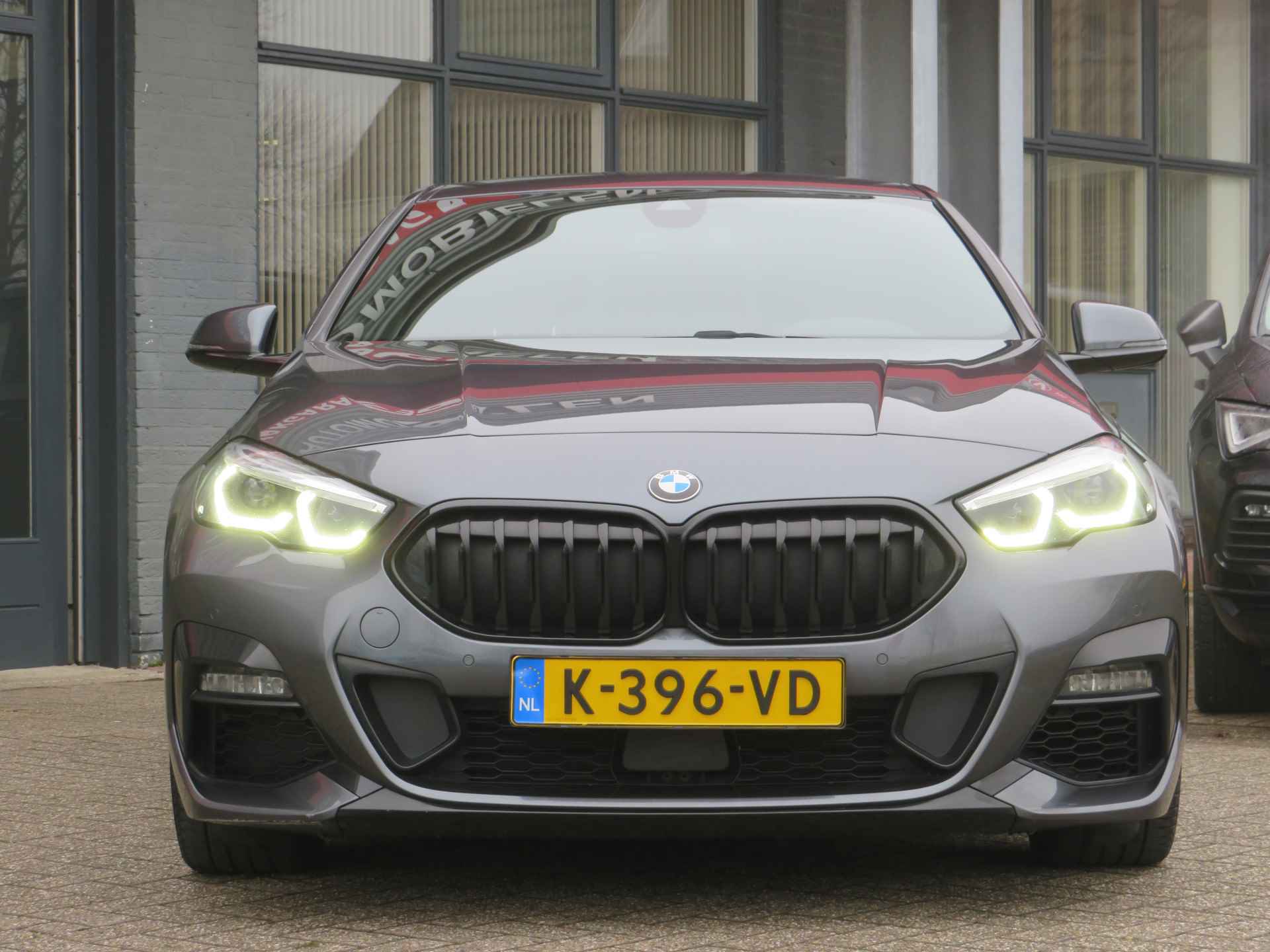 BMW 2 Serie Gran Coupé 218i High Executive Edition | Clima-Airco | Android Auto | Parkeercamera | Incl. BOVAG Garantie | Stoelverwarming | Keyless Start | DAB+ | LED Dagrijverlichting | - 3/39