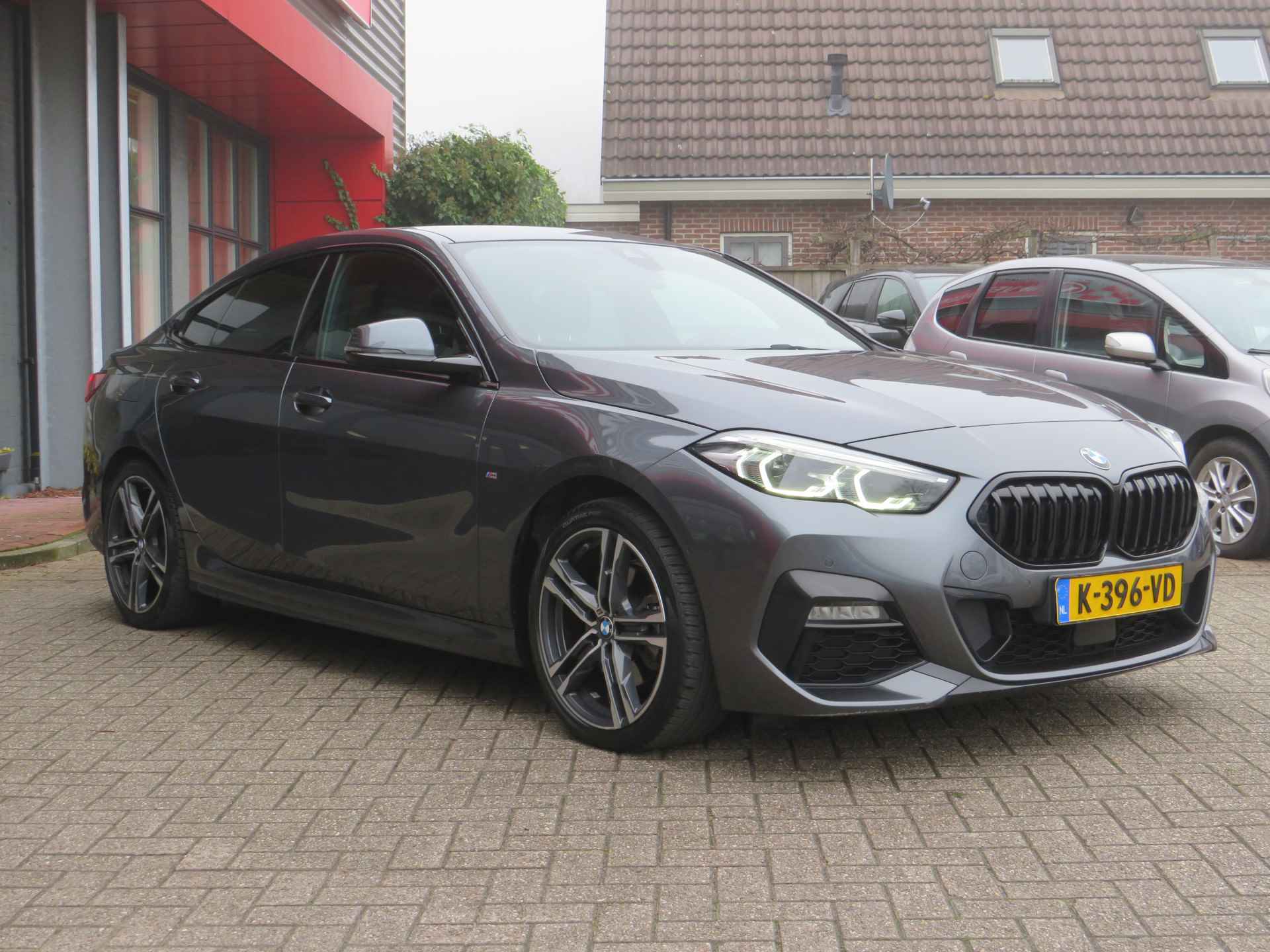 BMW 2 Serie Gran Coupé 218i High Executive Edition | Clima-Airco | Android Auto | Parkeercamera | Incl. BOVAG Garantie | Stoelverwarming | Keyless Start | DAB+ | LED Dagrijverlichting | - 4/39