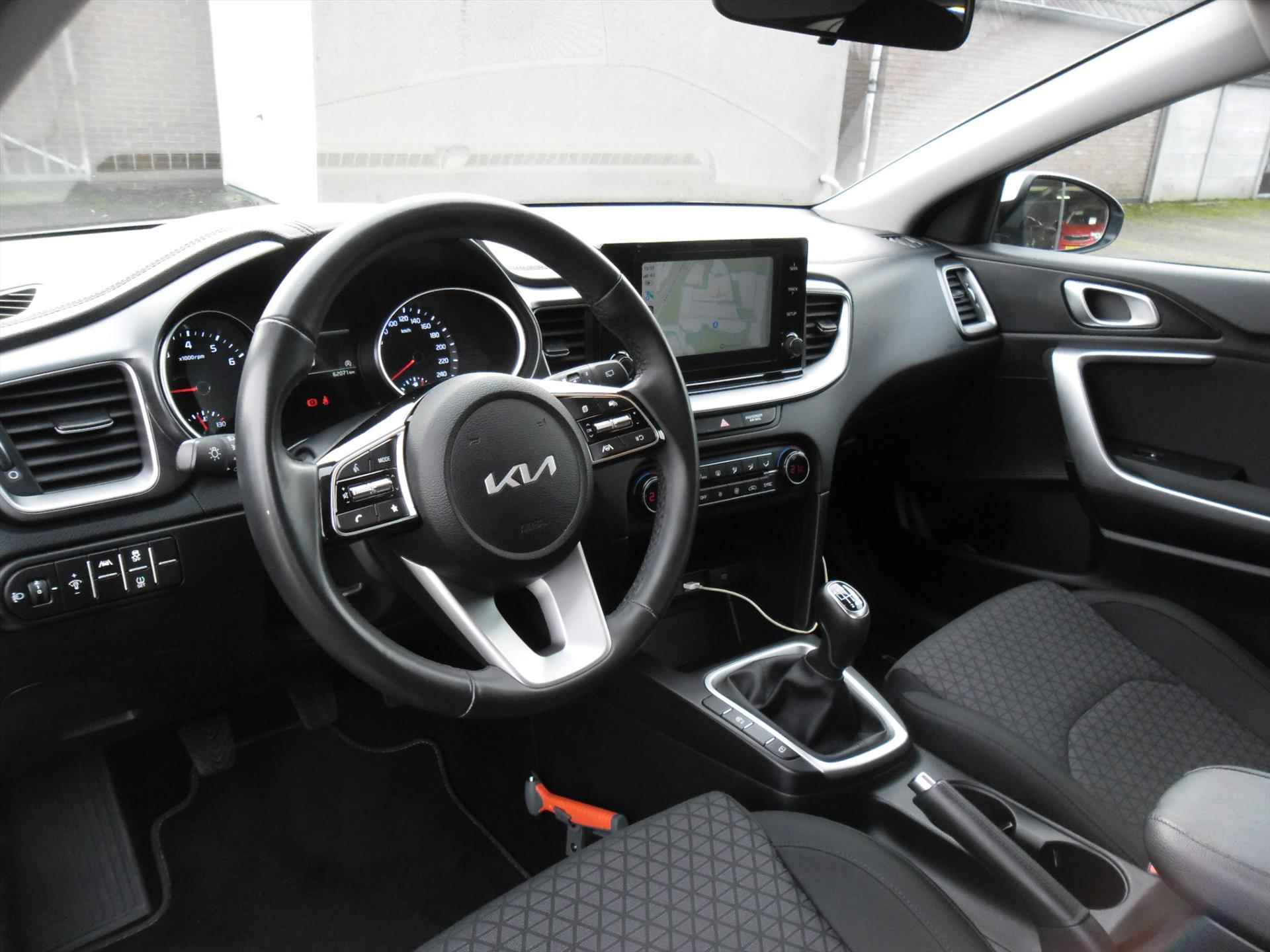 Kia Ceed Sw 1.0 T-GDi 120PK DYNAMIC LINE NIEUW MODEL NAV ECC LMV CAMERA PDC RIJKLAARPRIJS - 4/19