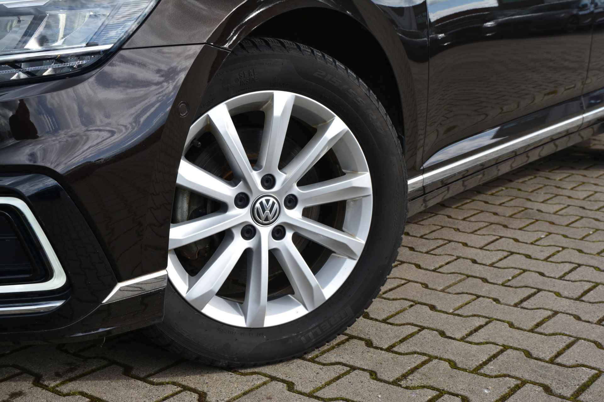 Volkswagen Passat Variant 1.4 TSI PHEV GTE Business | Dealer Onderhouden | ACC | Camera | - 9/29