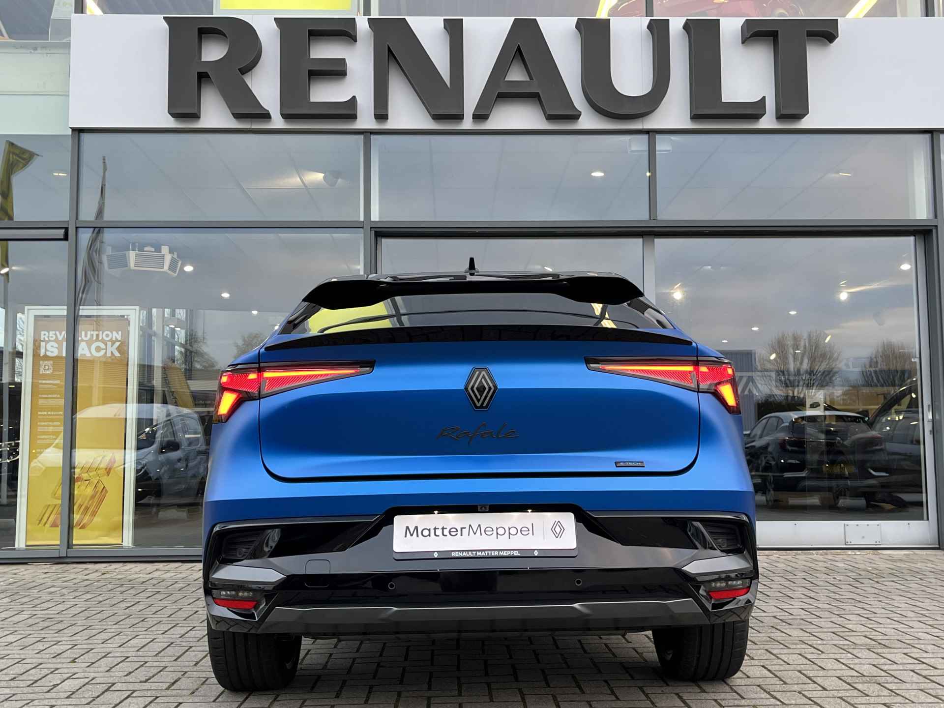 Renault Rafale 1.2 E-Tech 4x4 plug-in hybrid 300 atelier Alpine | Speciale Mat Blauwe Kleur | ALLE OPTIES | Harman Kardon | Adaptief onderstel - 4/45