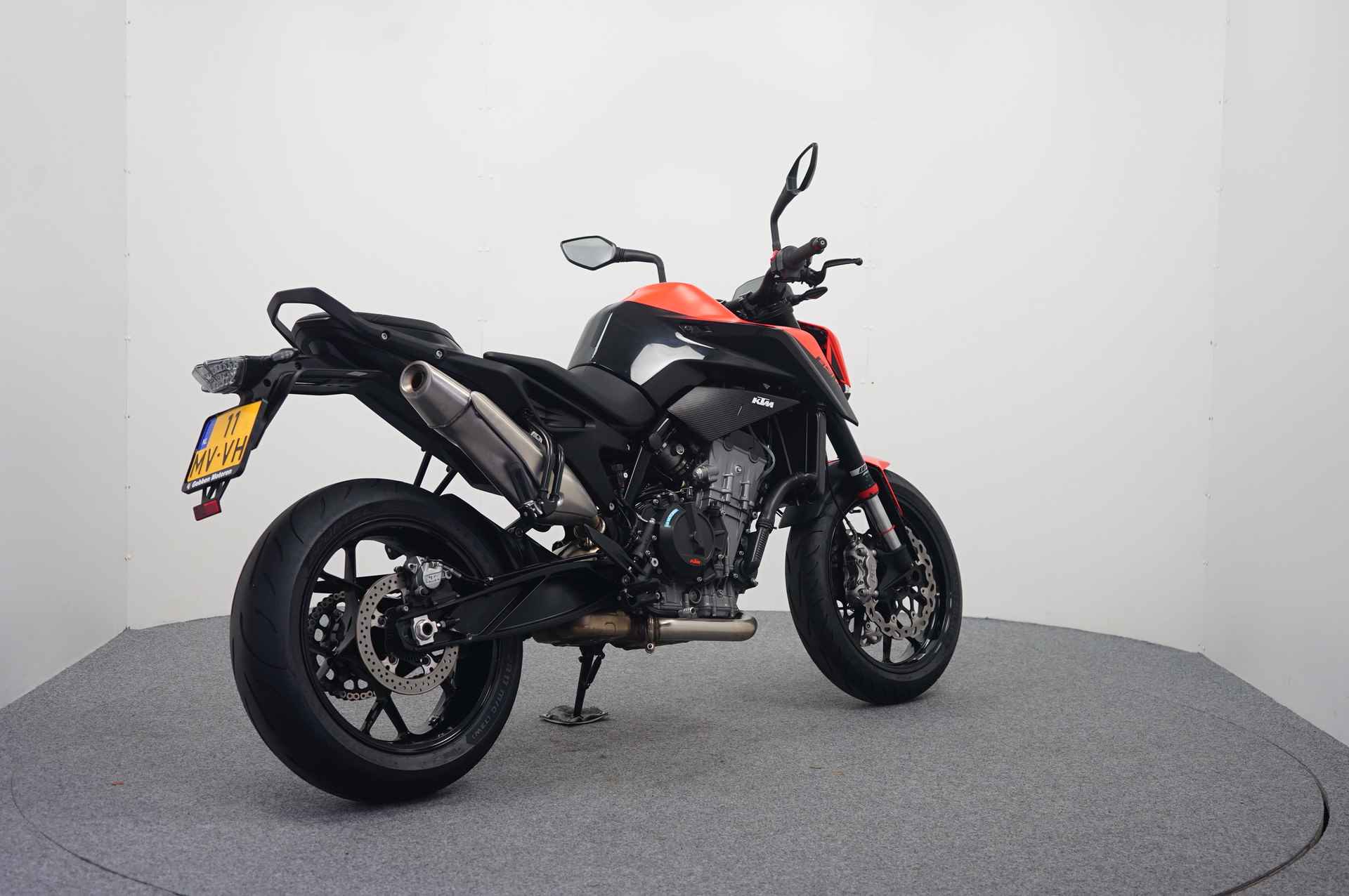 KTM DUKE 890 ABS - 8/16