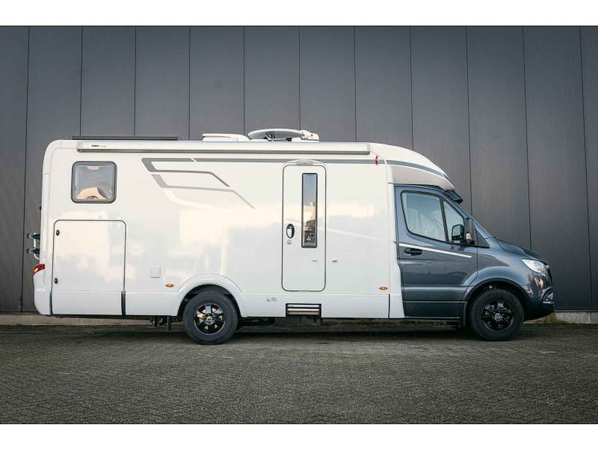 Hymer Tramp S 685 Face to Face | Level | et - 8/25