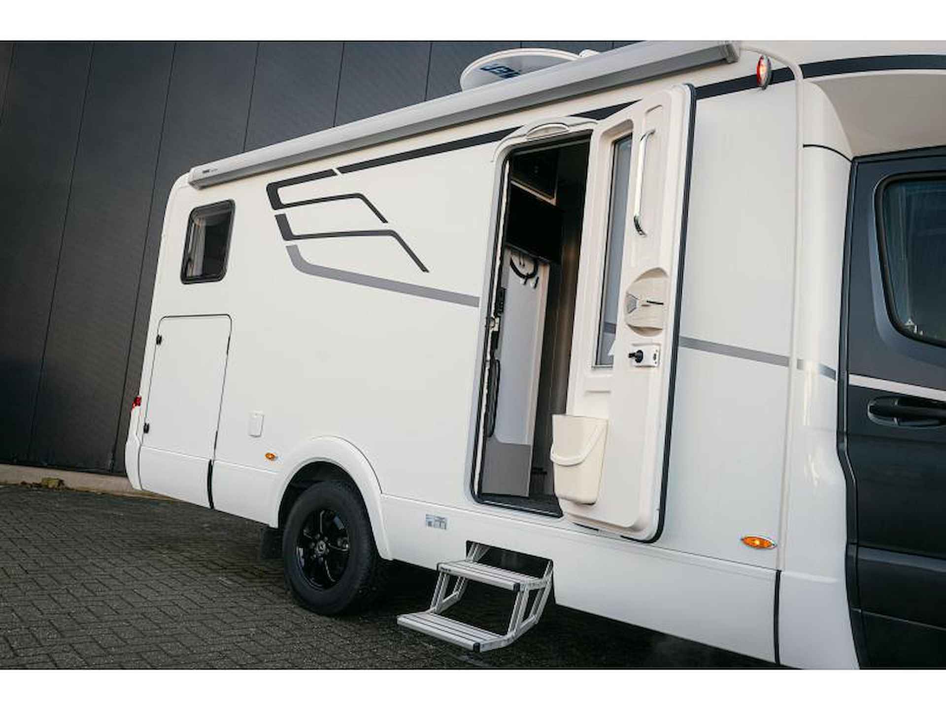 Hymer Tramp S 685 Face to Face | Level | et - 9/25