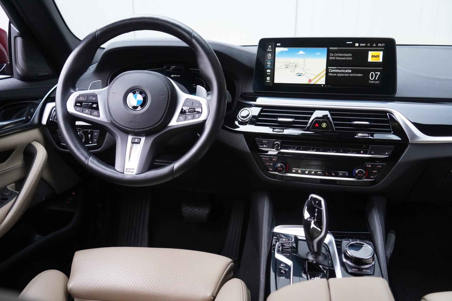 BMW 5-serie Touring 530e High Executive / Facelift / Laser LED / 360 Camera / Head-Up / Harman Kardon / Memory Seats - 12/44