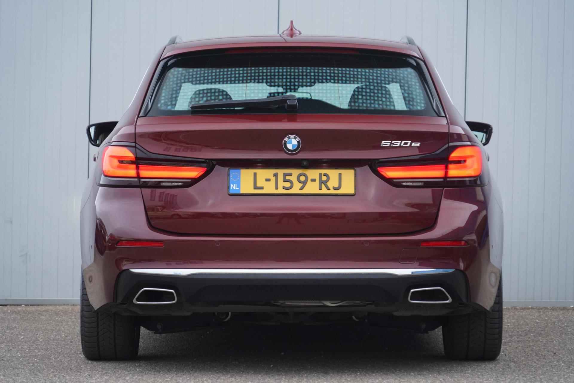 BMW 5-serie Touring 530e High Executive / Facelift / Laser LED / 360 Camera / Head-Up / Harman Kardon / Memory Seats - 31/44