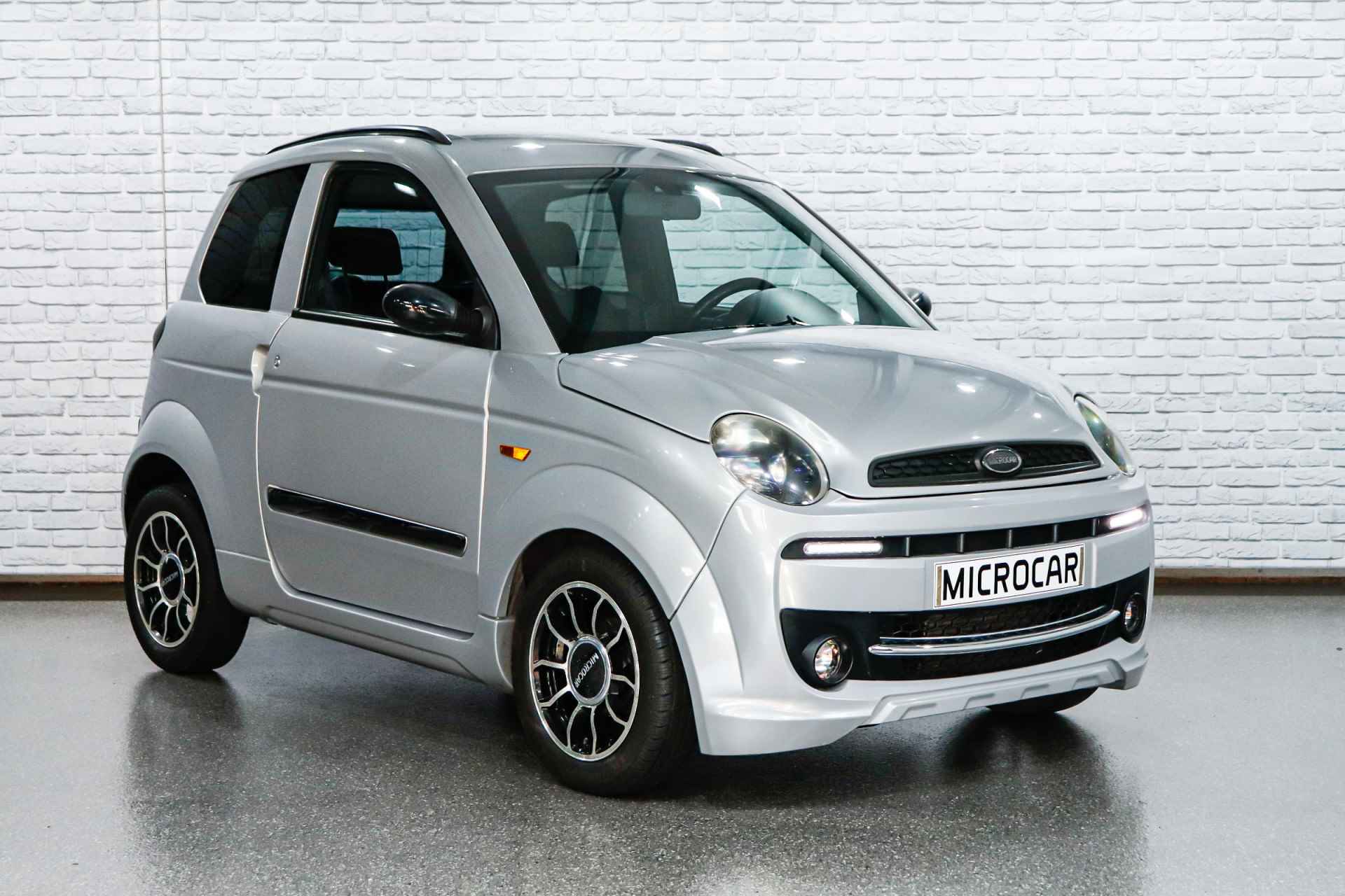 Microcar M.GO Premium Sun DCI Dealer onderhouden, Airco, Parkeersensoren - 14/15