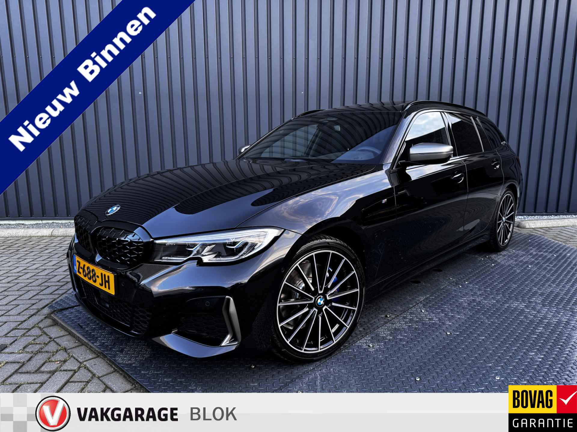 BMW 3 Serie Touring M340i xDrive | M-Sport | Panodak | Laser | Dodehoek | Prijs Rijklaar!! - 1/56