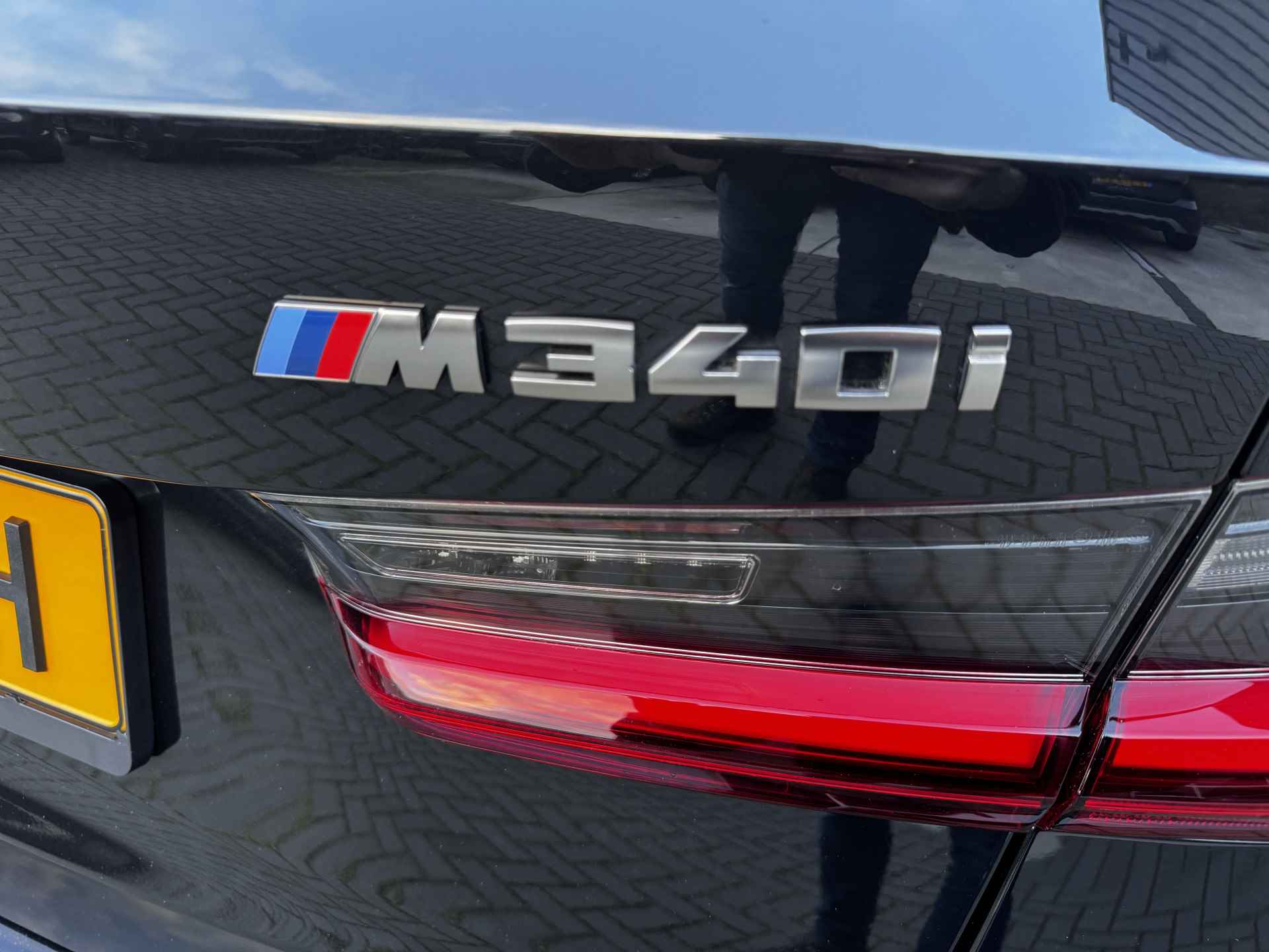 BMW 3 Serie Touring M340i xDrive | M-Sport | Panodak | Laser | Dodehoek | Prijs Rijklaar!! - 34/56