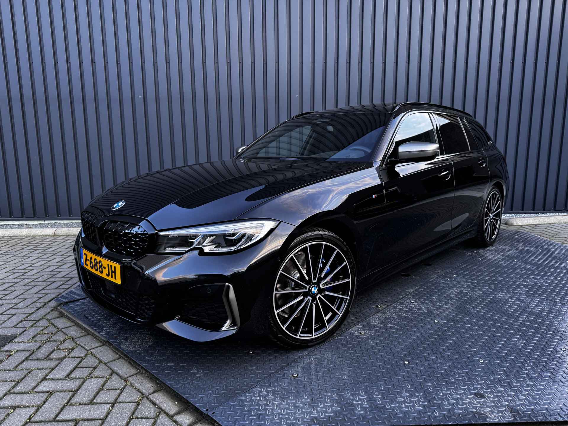 BMW 3 Serie Touring M340i xDrive | M-Sport | Panodak | Laser | Dodehoek | Prijs Rijklaar!! - 55/56