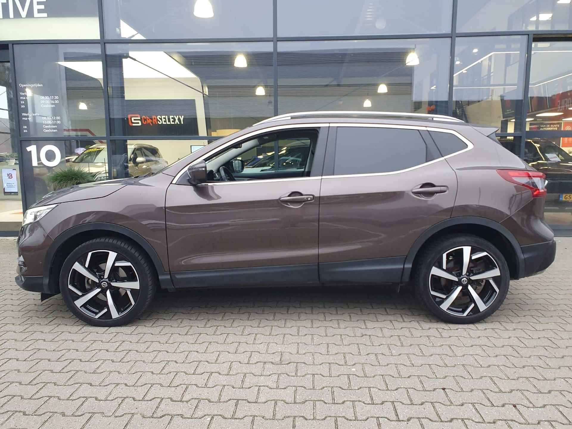 Nissan Qashqai 1.3 DIG-T Tekna *Pano en Trekhaak* Nissan Qashqai 1.3 DIG-T Tekna - 3/36