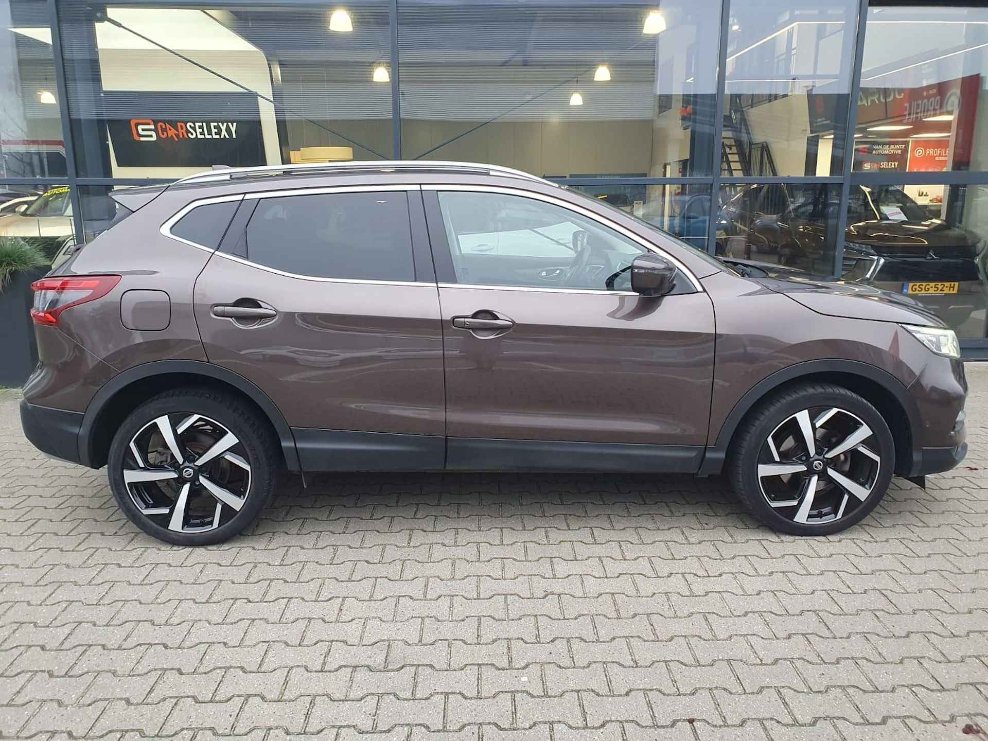 Nissan Qashqai 1.3 DIG-T Tekna *Pano en Trekhaak* Nissan Qashqai 1.3 DIG-T Tekna - 4/36