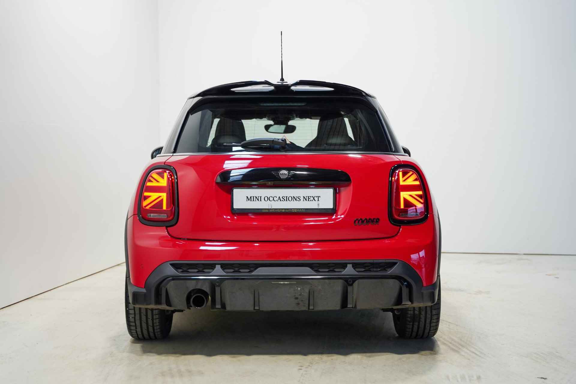 MINI 5-deurs Cooper John Cooper Works Aut. - 8/22