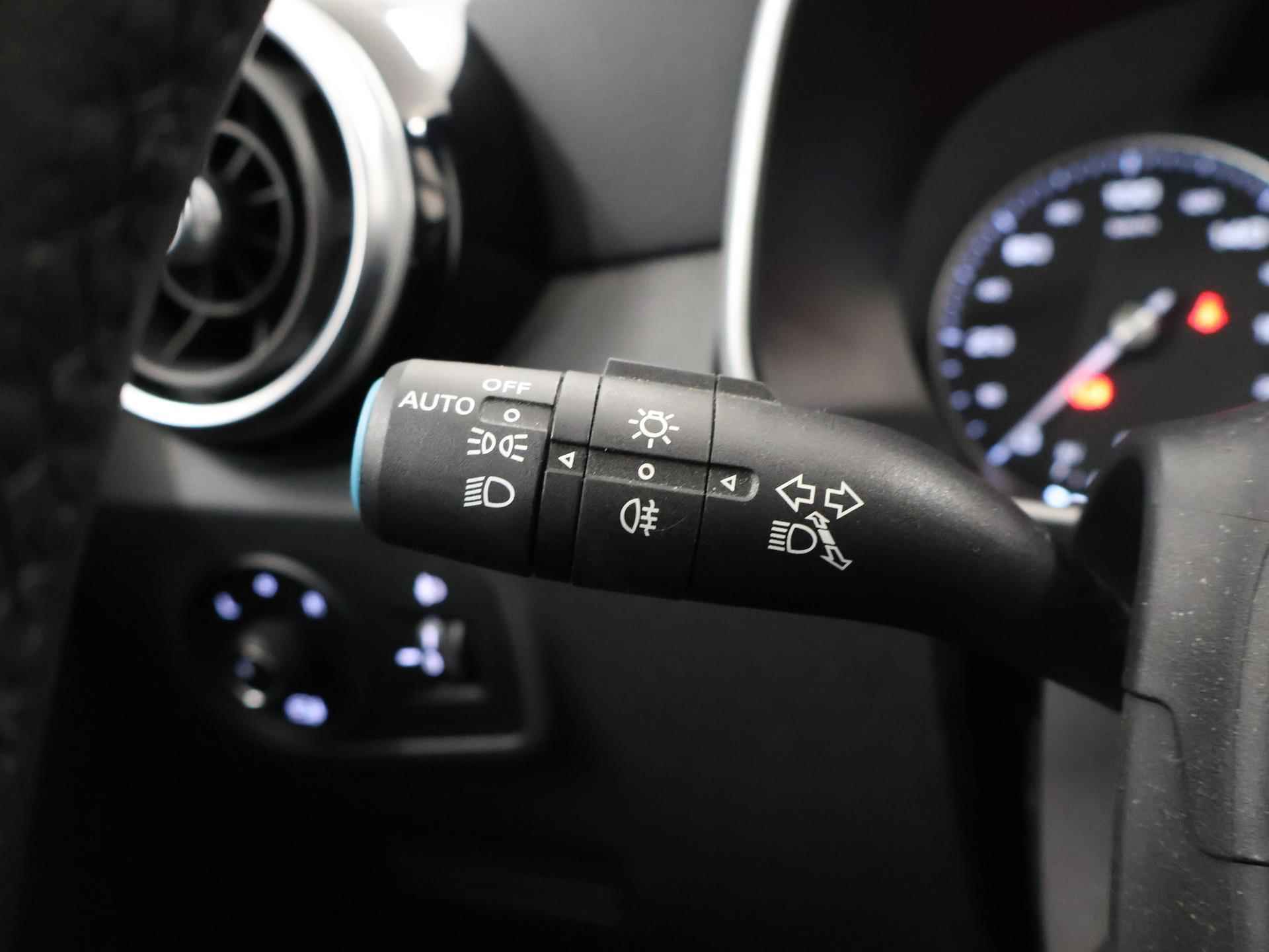 MG ZS EV Luxury 45 kWh | Panoramadak | Navigatie | Climate Control | Cruise Control | Bluetooth | - 33/41