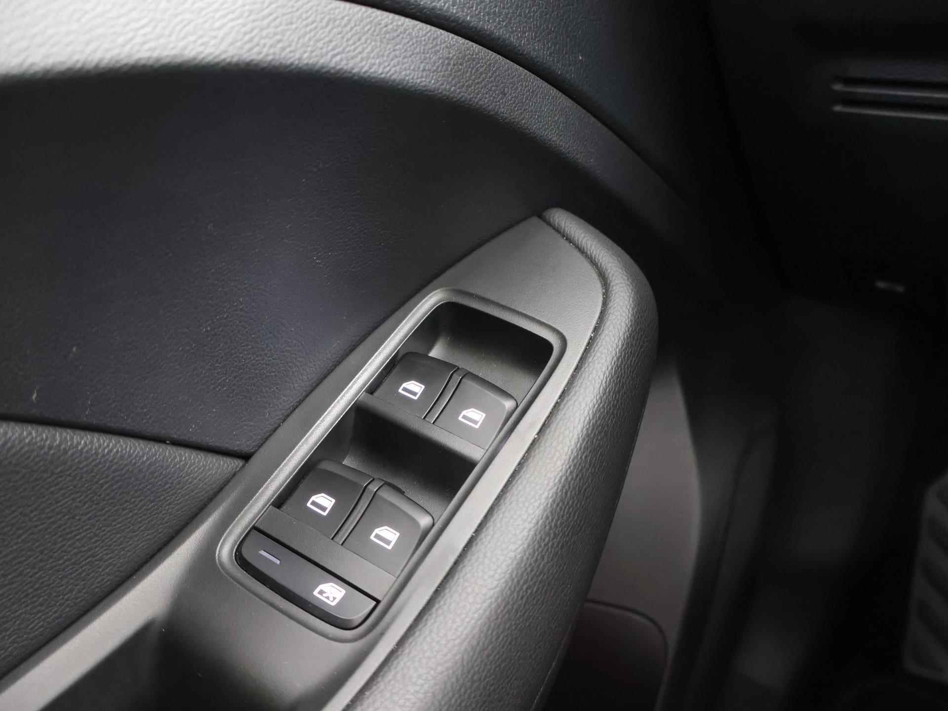 MG ZS EV Luxury 45 kWh | Panoramadak | Navigatie | Climate Control | Cruise Control | Bluetooth | - 36/41