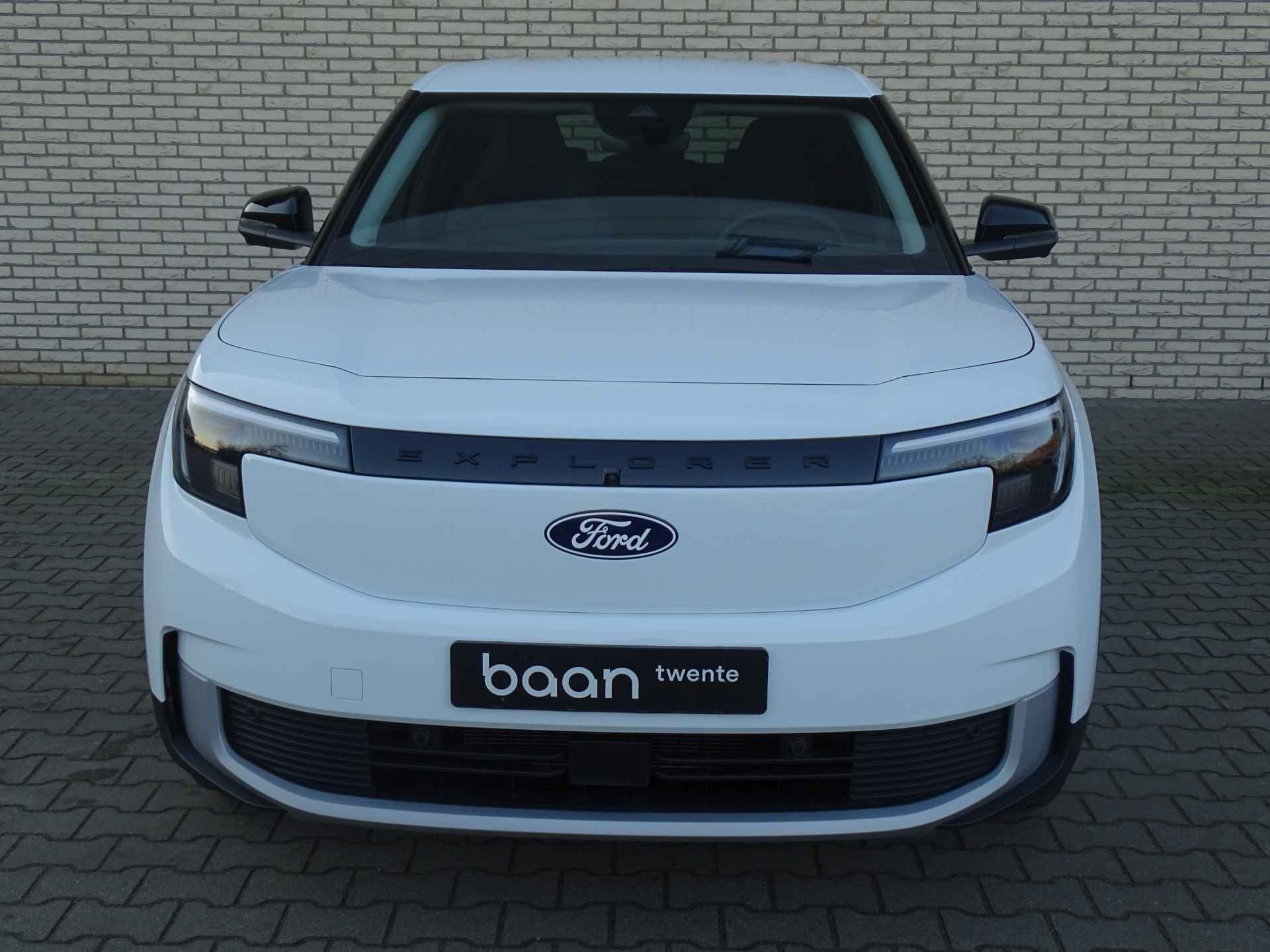 Ford Explorer Extended Range RWD 77 kWh | Driver assistance pack | All weather banden | Snel leverbaar! | Frozen white - 4/23