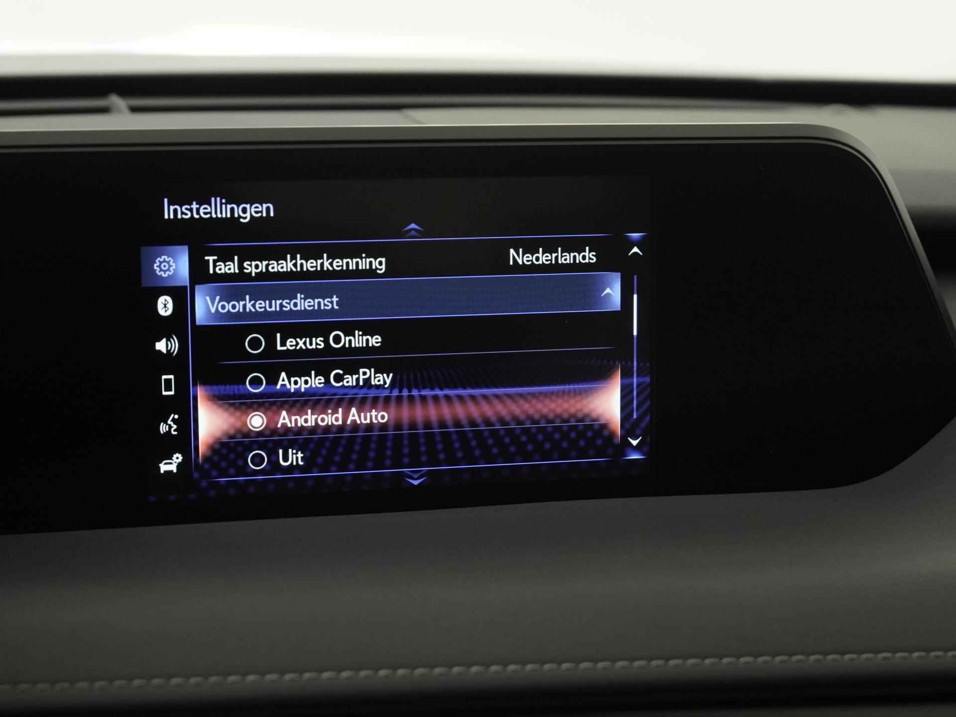 Lexus UX 250h Luxury Line | Leder | LED | Camera | Adapt cruise | Zondag Open! - 19/38