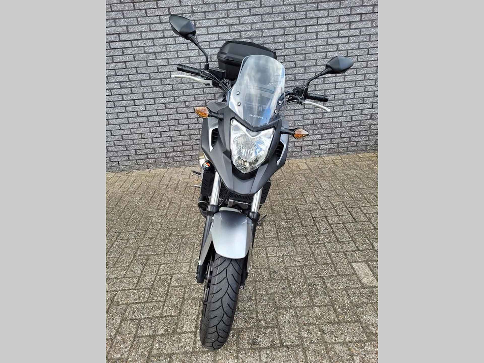 Honda NC 700 X C-ABS - 2/6