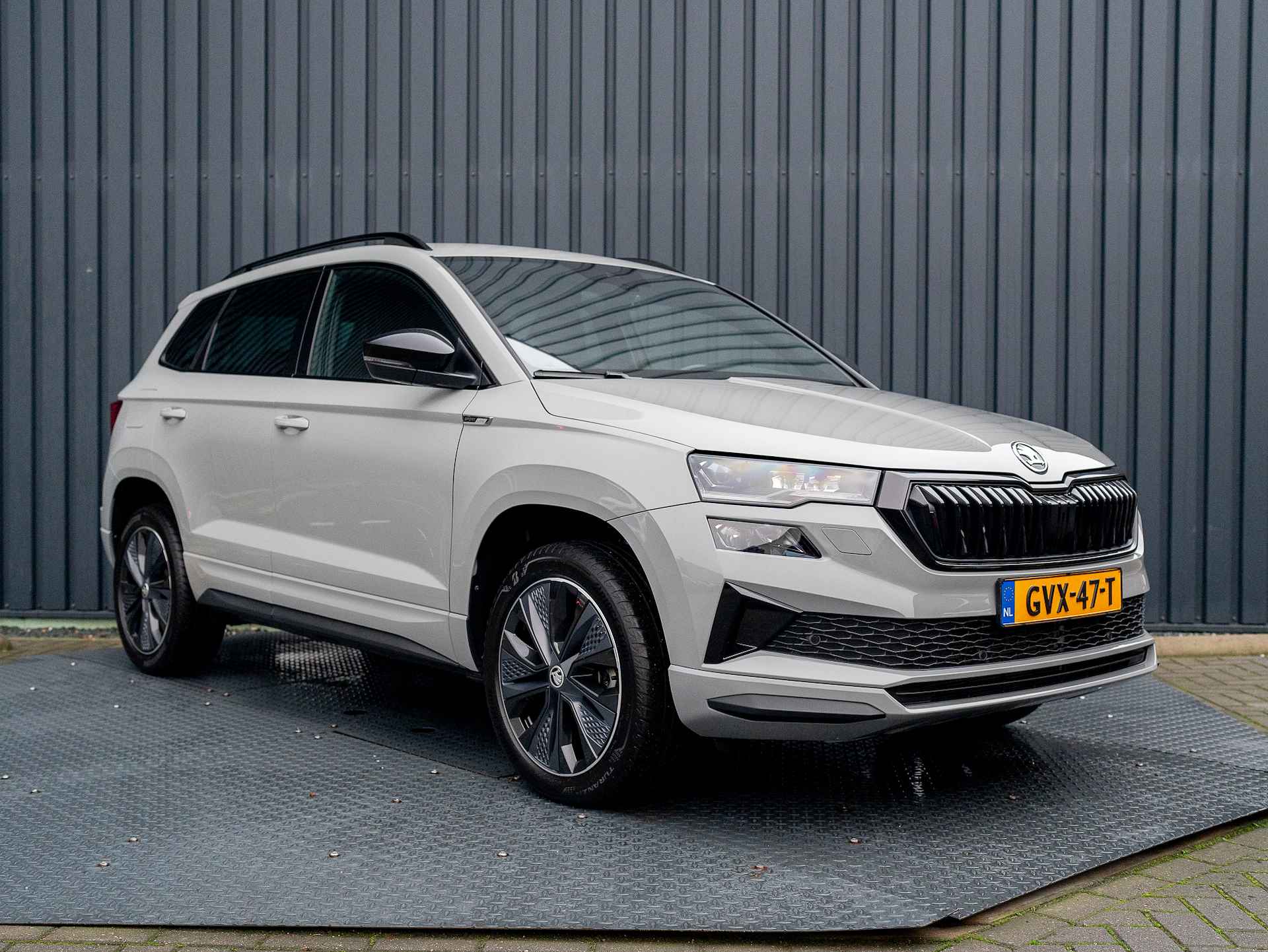 Škoda Karoq 1.5 TSI ACT Sportline Business | Camera | Adapt. Cruise control | Prijs Rijklaar!! - 20/44