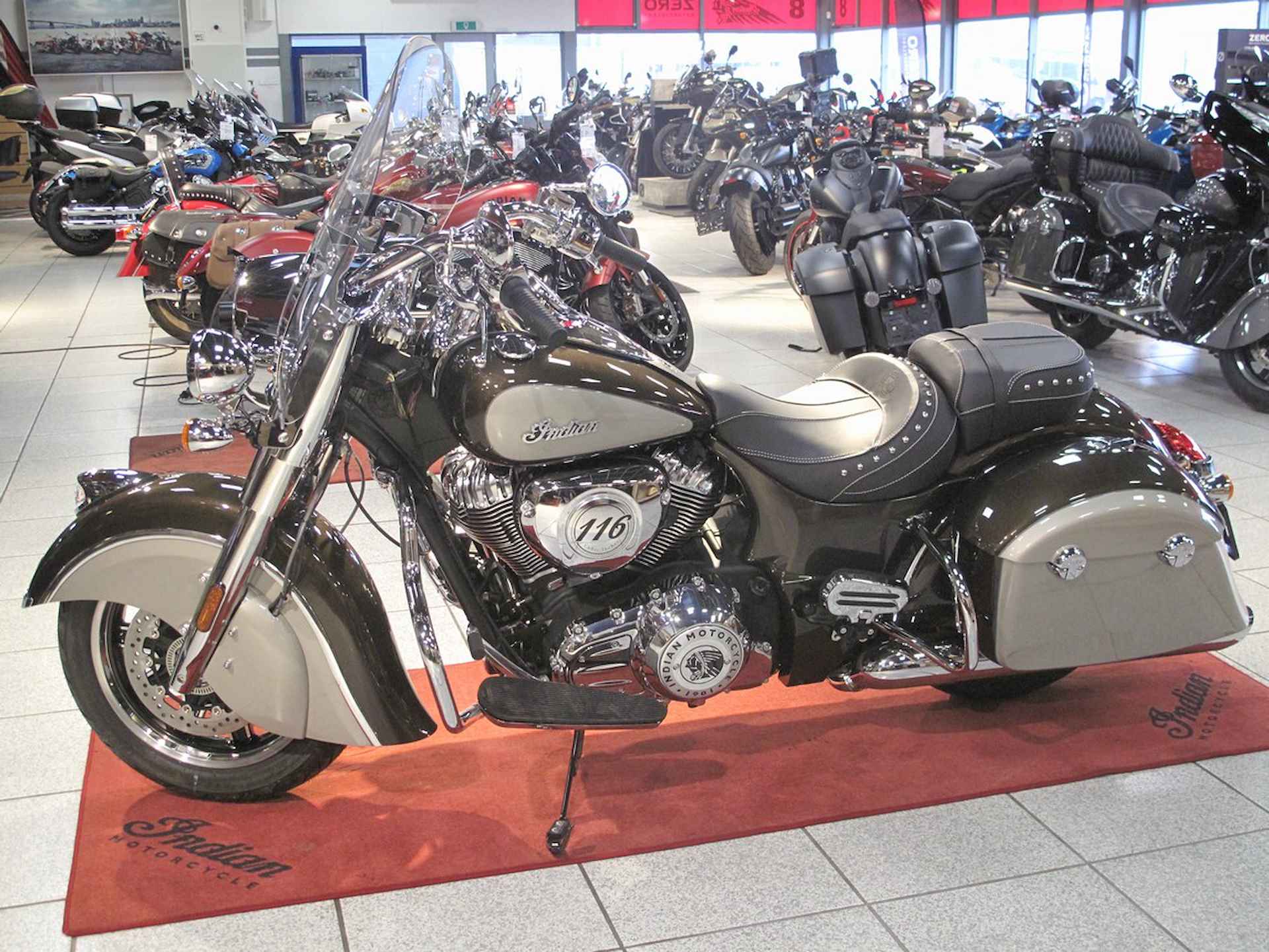 Indian Springfield Official Indian Motorcycle Dealer - 2/10