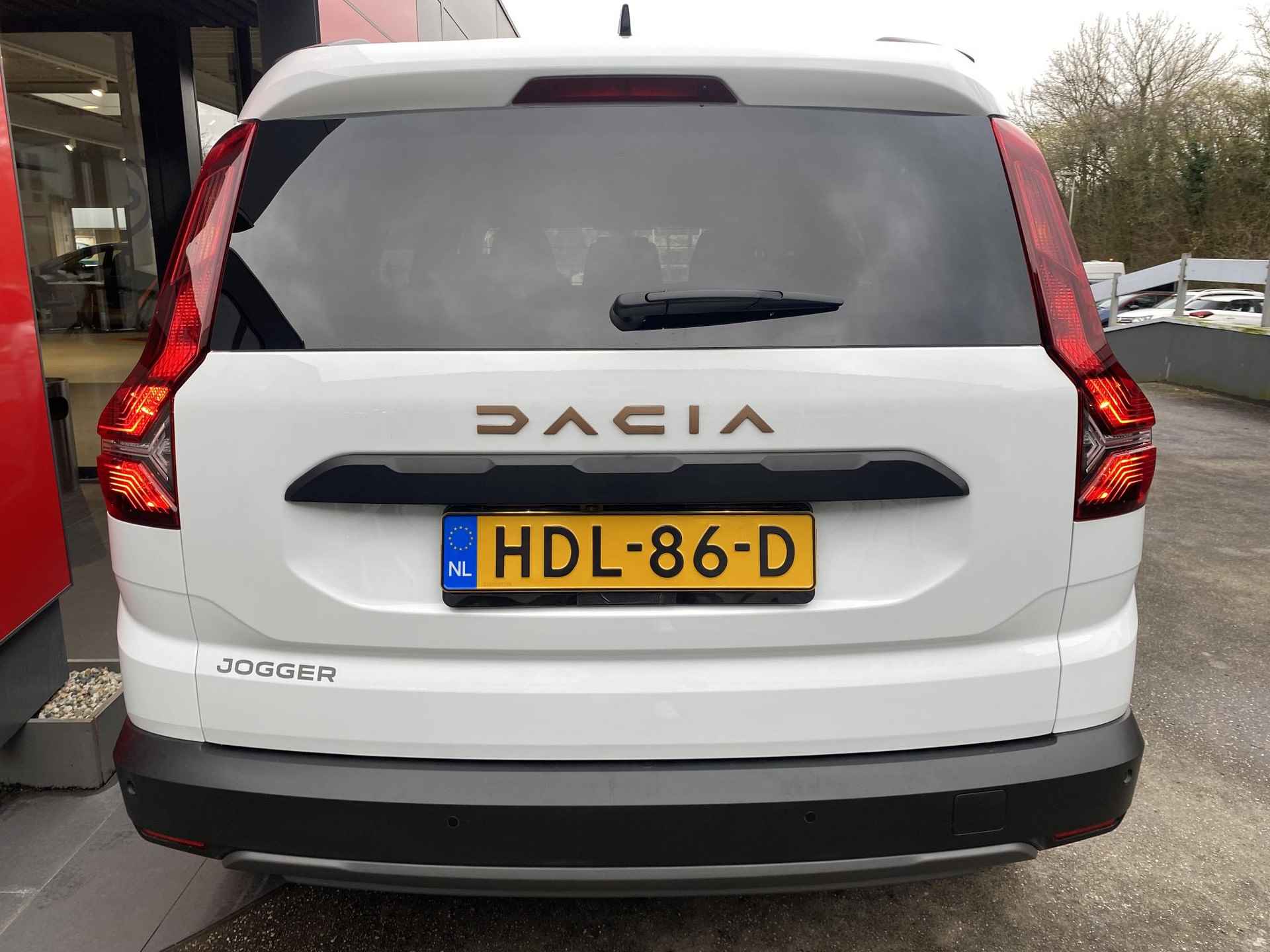 Dacia Jogger 1.0 TCe 110 Extreme 7p. - 7/54