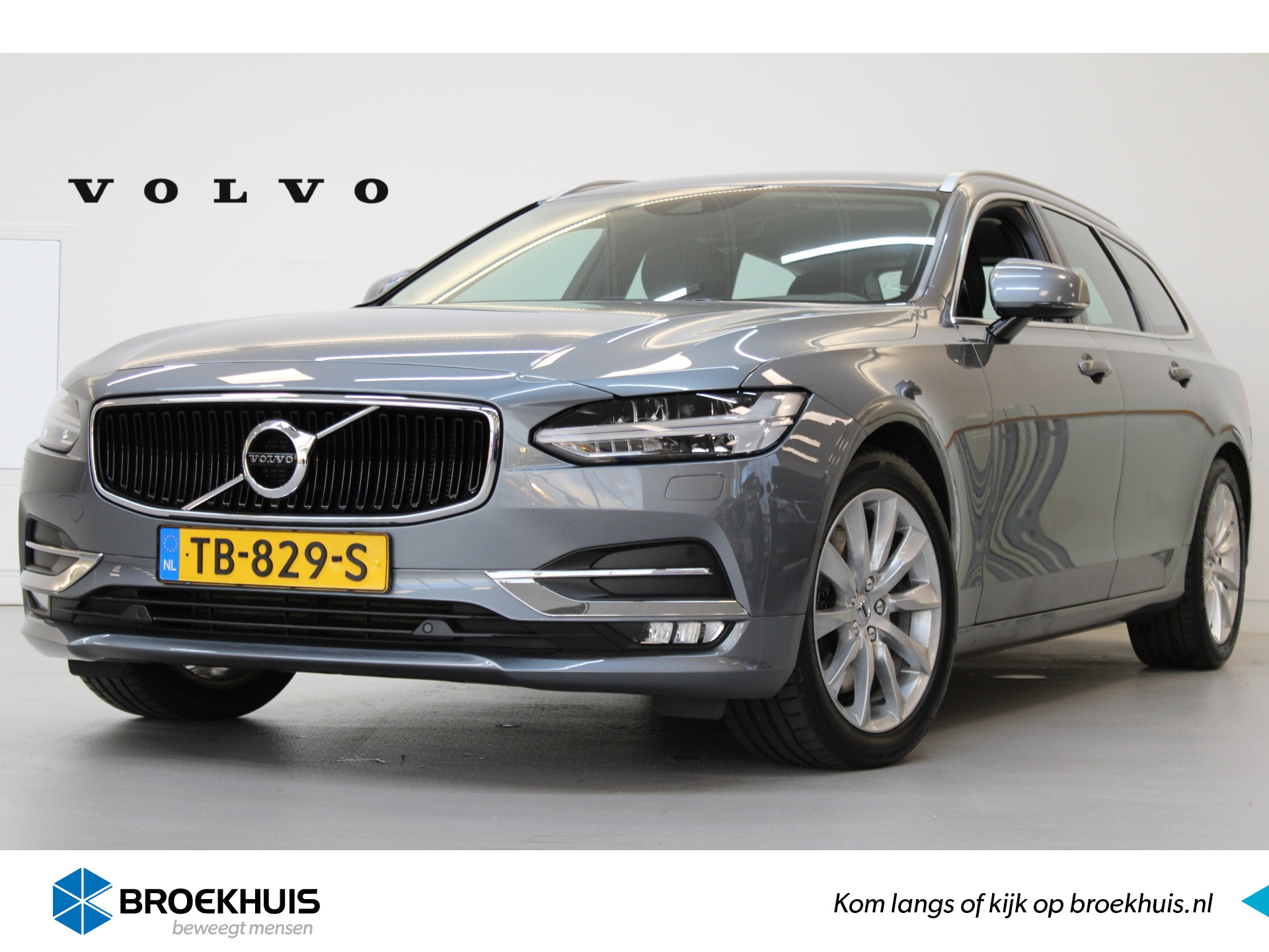 Volvo V90 T4 190PK Momentum | Adapt LED | Standkachel | Blis | Power Seat | Leder | Stuurverw