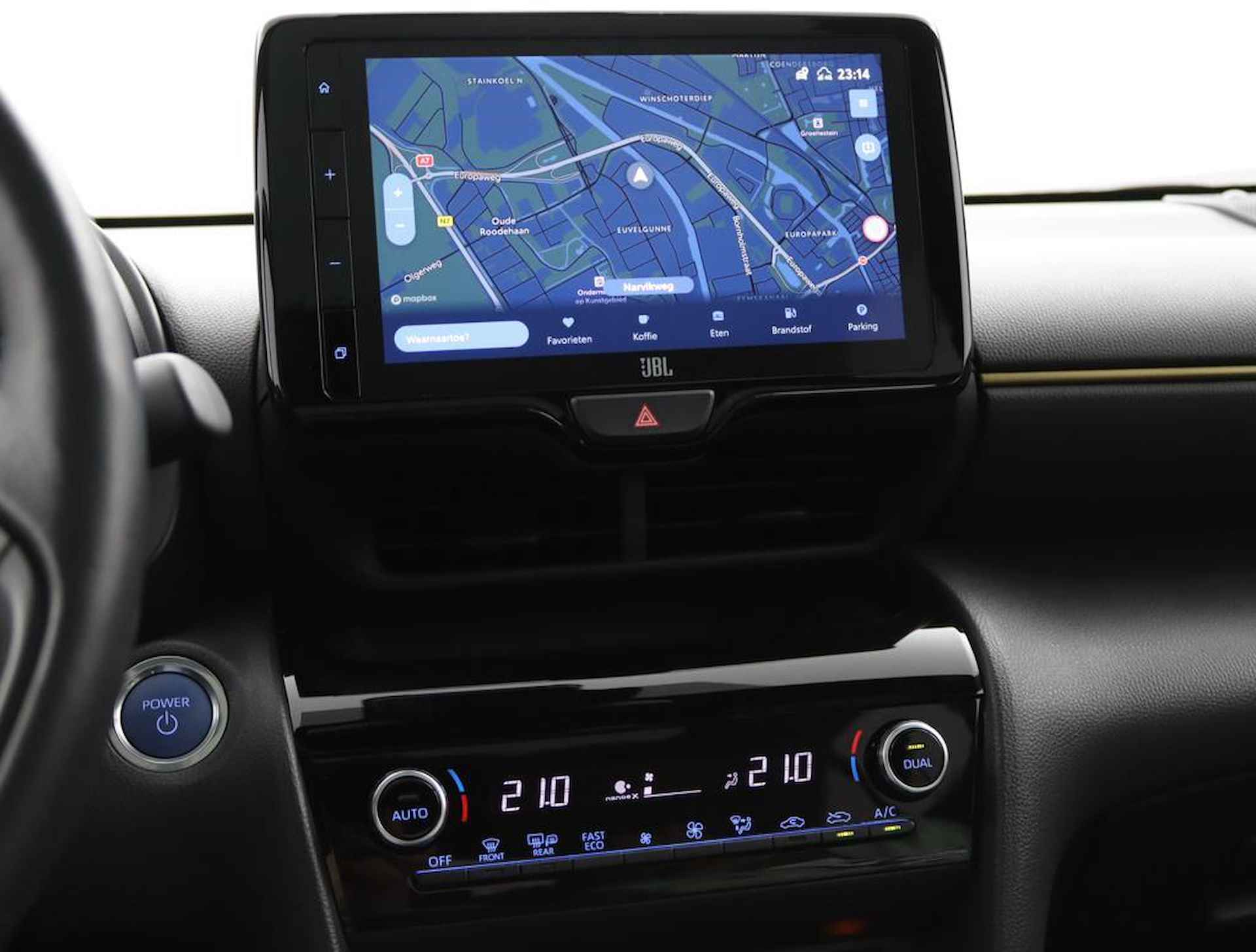 Toyota Yaris Cross 1.5 Hybrid Adventure | Panoramadak | Electrische achterklep | Navigatie | Head up display | - 27/61