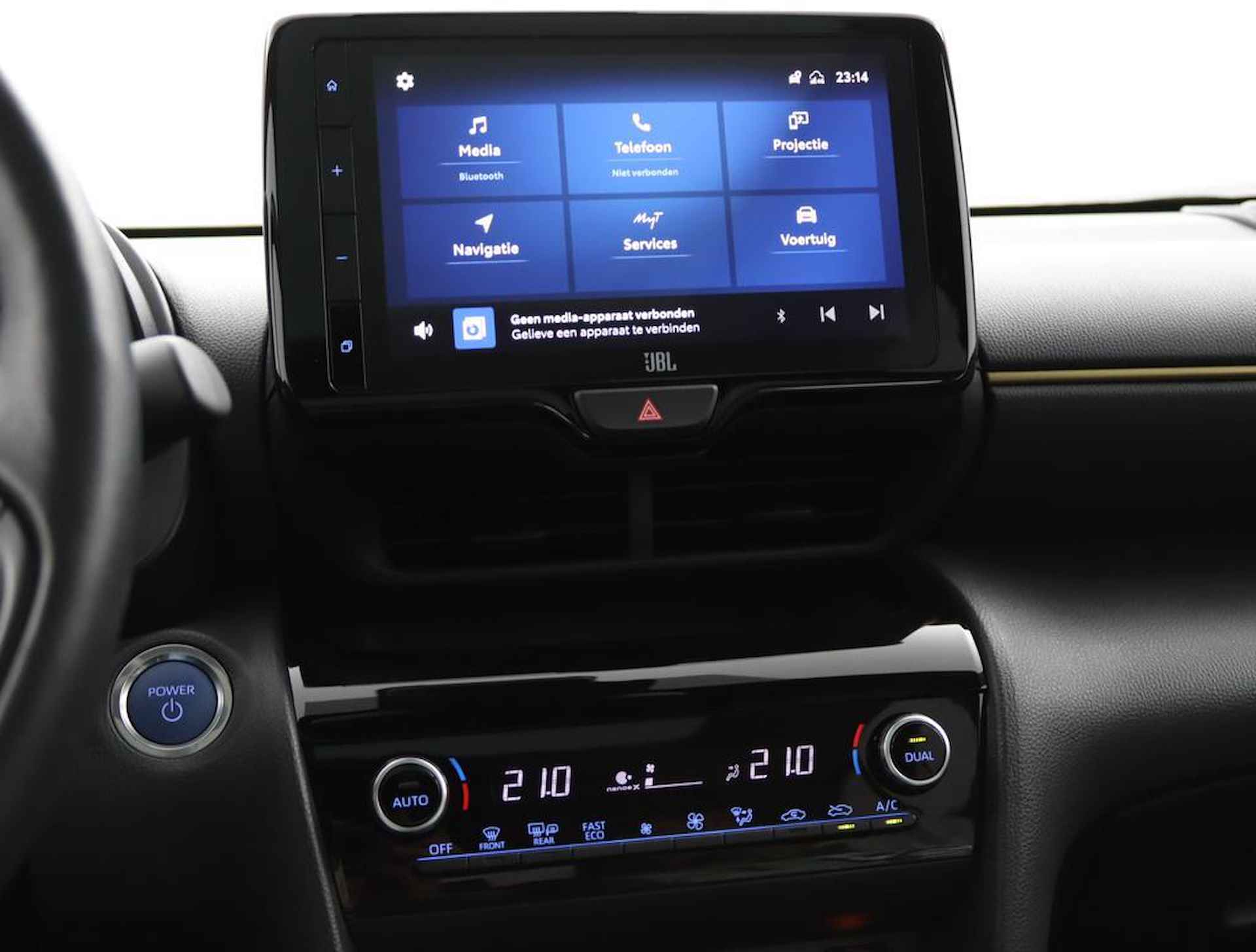 Toyota Yaris Cross 1.5 Hybrid Adventure | Panoramadak | Electrische achterklep | Navigatie | Head up display | - 53/61