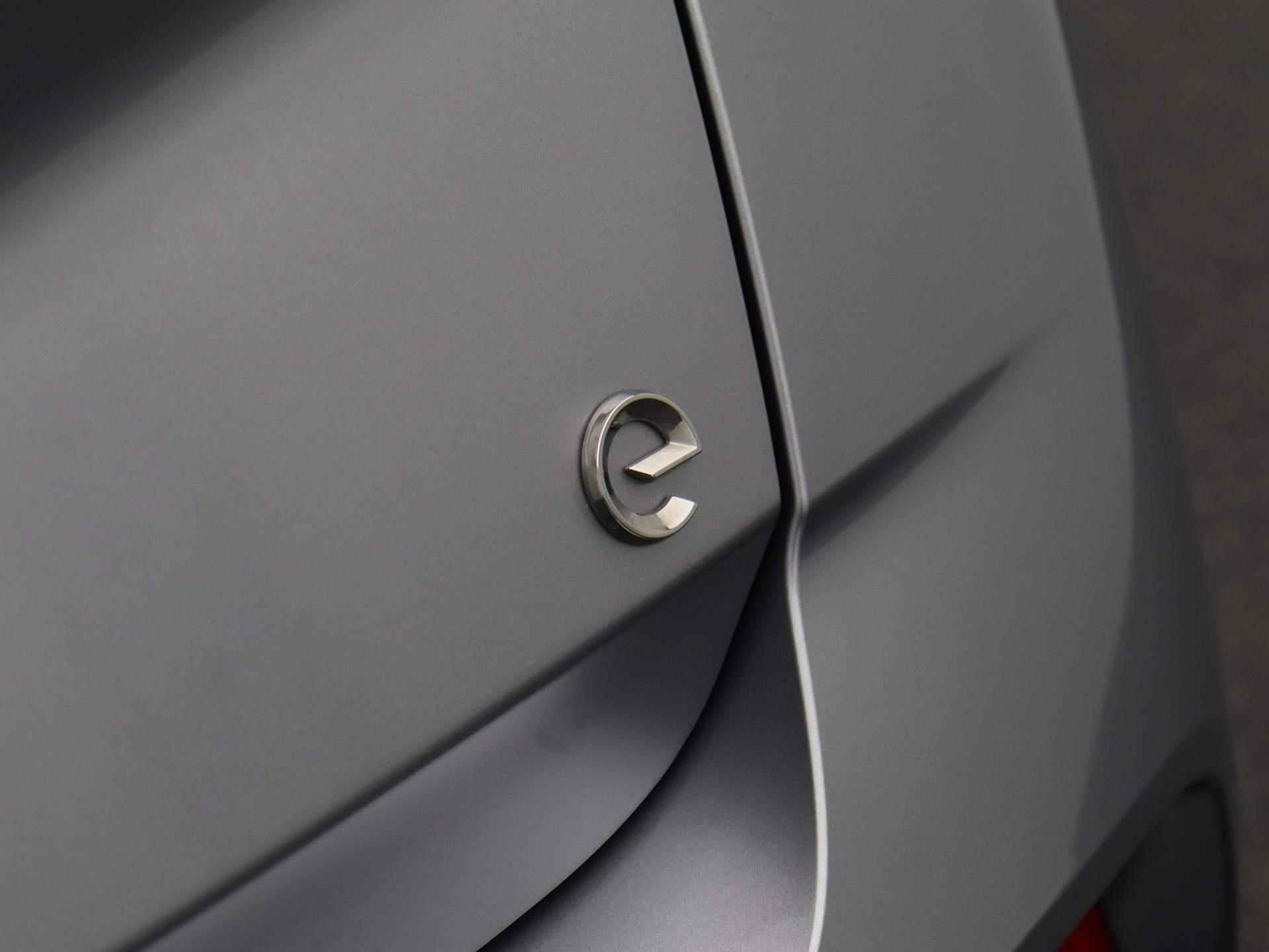 Opel Mokka-e Ultimate 50-kWh | APPLE CARPLAY | 360 CAMERA | ADAPTIEVE CRUISE CONTROL | STOEL VERWARMING | STUUR VERWARMING | CLIMATE CONTROL | LED | DAB | HALF LEDEREN BEKLEDING | - 30/35