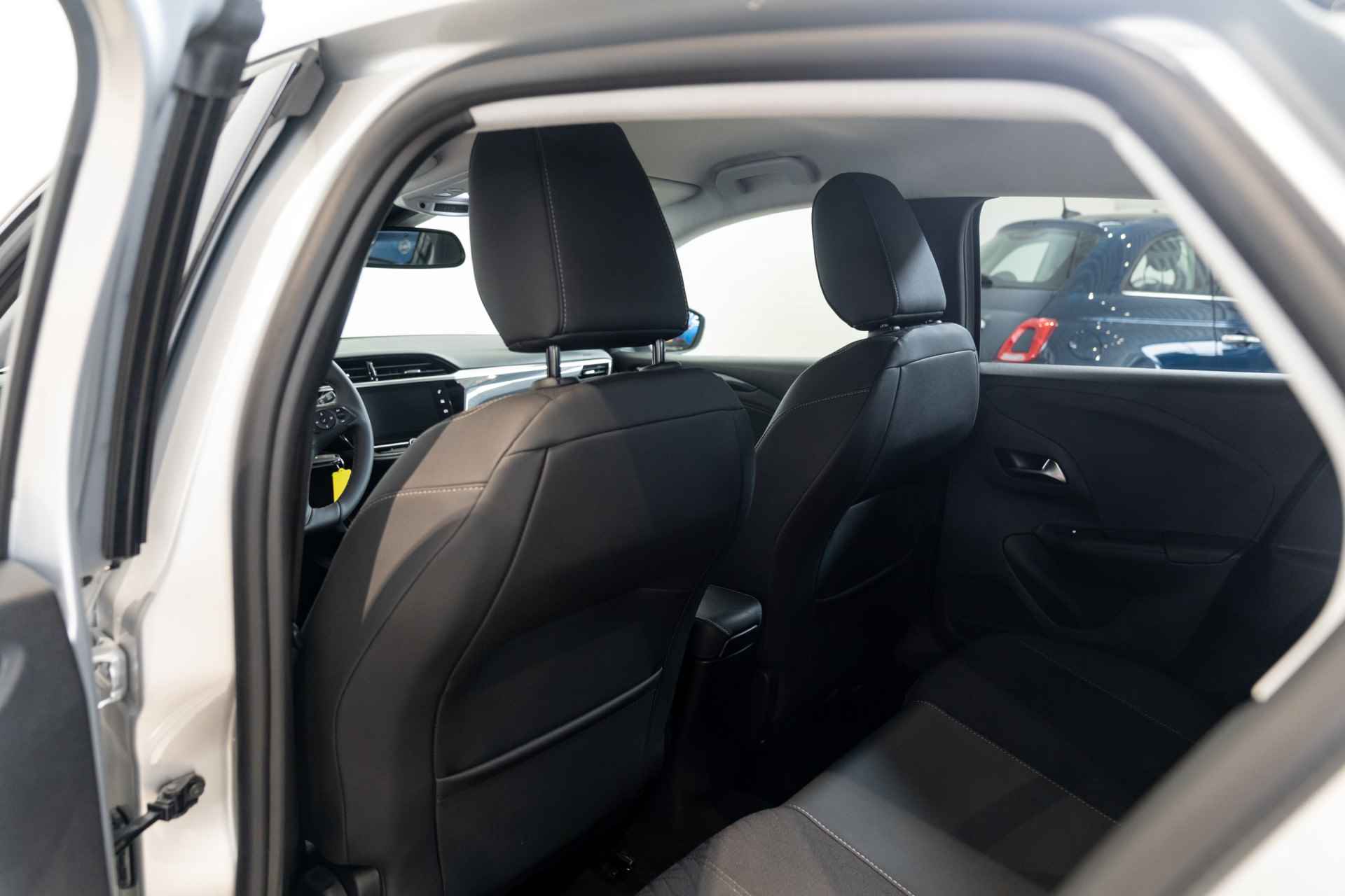 Opel Corsa 1.2 Turbo 100 PK Elegance | Navigatie | Climate Controle | Donker Glas | Parkeersensoren | - 9/31