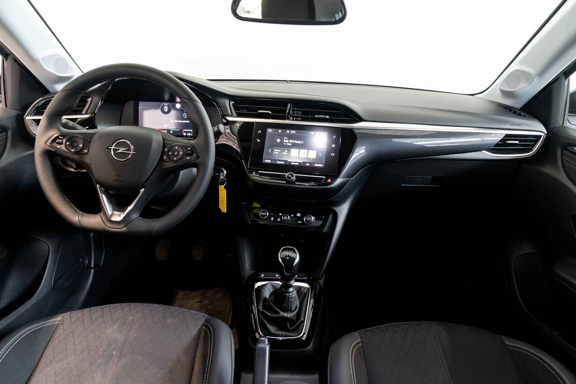 Opel Corsa 1.2 Turbo 100 PK Elegance | Navigatie | Climate Controle | Donker Glas | Parkeersensoren | - 28/31