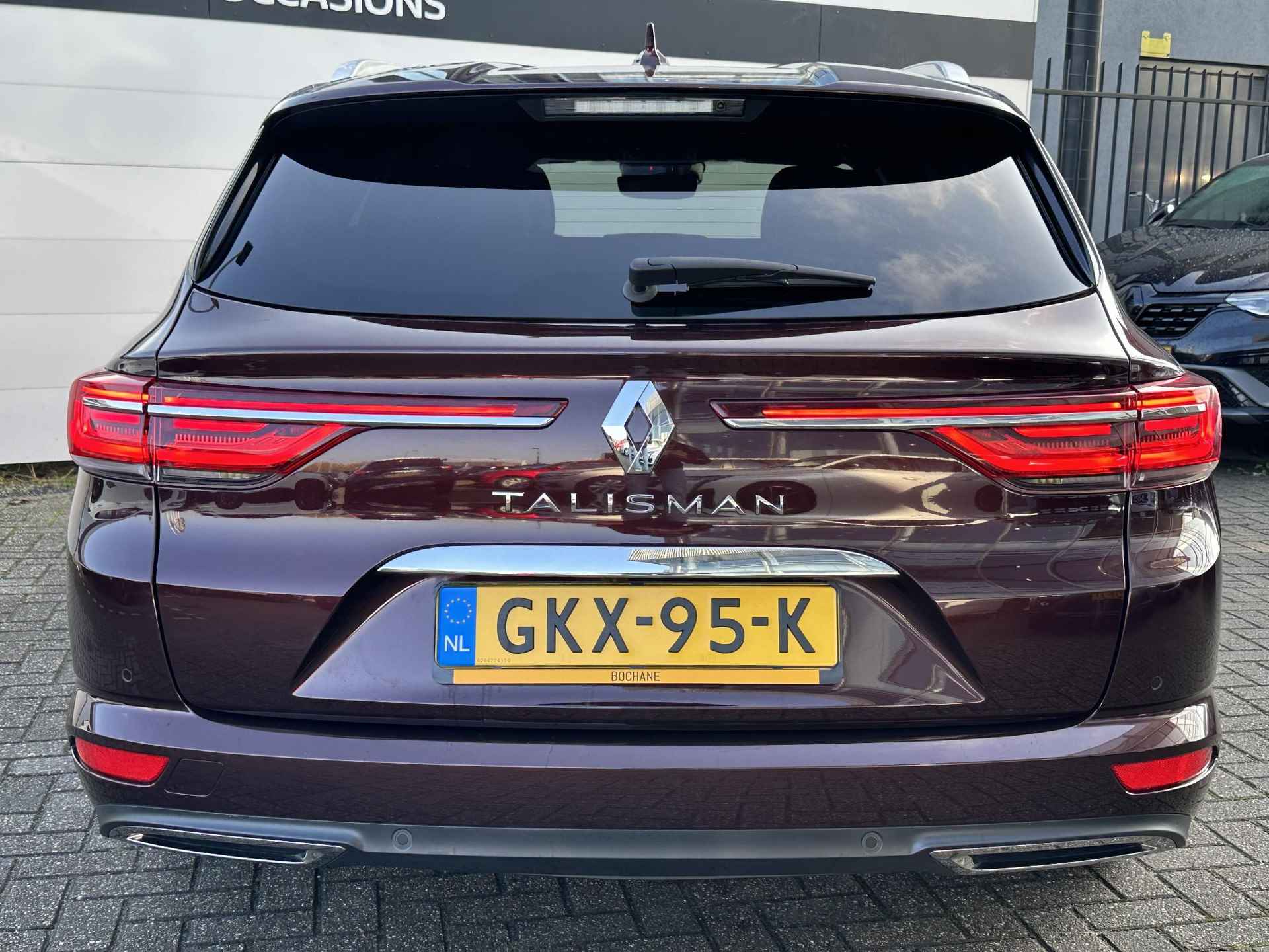 Renault Talisman Estate 1.3 TCe 158 EDC Business Intens | Dealer Onderhouden | Groot Navi | Camera | Stoelverwarming | Elec. achterklep! - 16/36