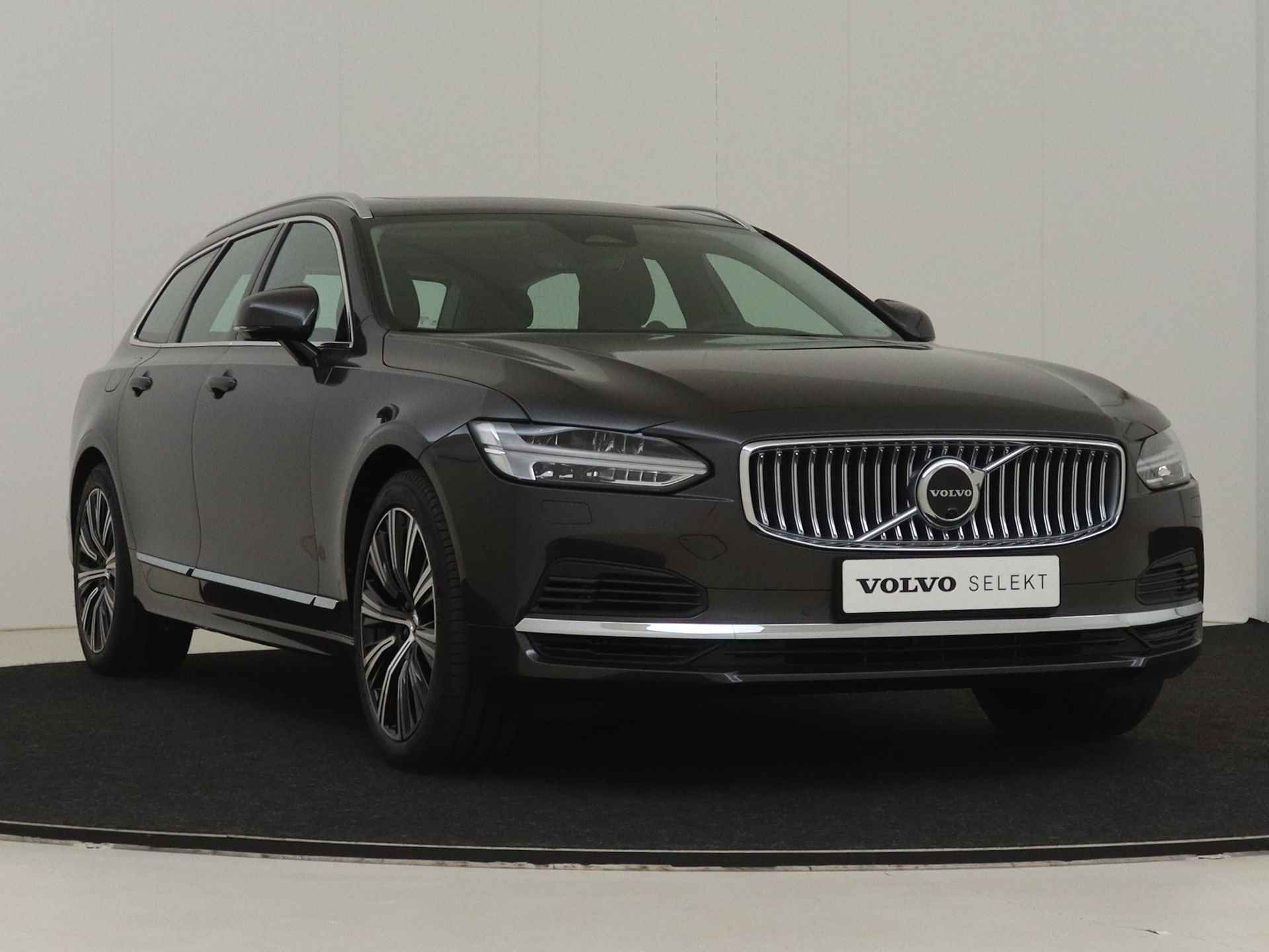 Volvo V90 T6 Plug-in hybrid AWD Ultimate Bright | Bowers & Wilkins | Trekhaak | Massage | Luchtvering | - 9/17