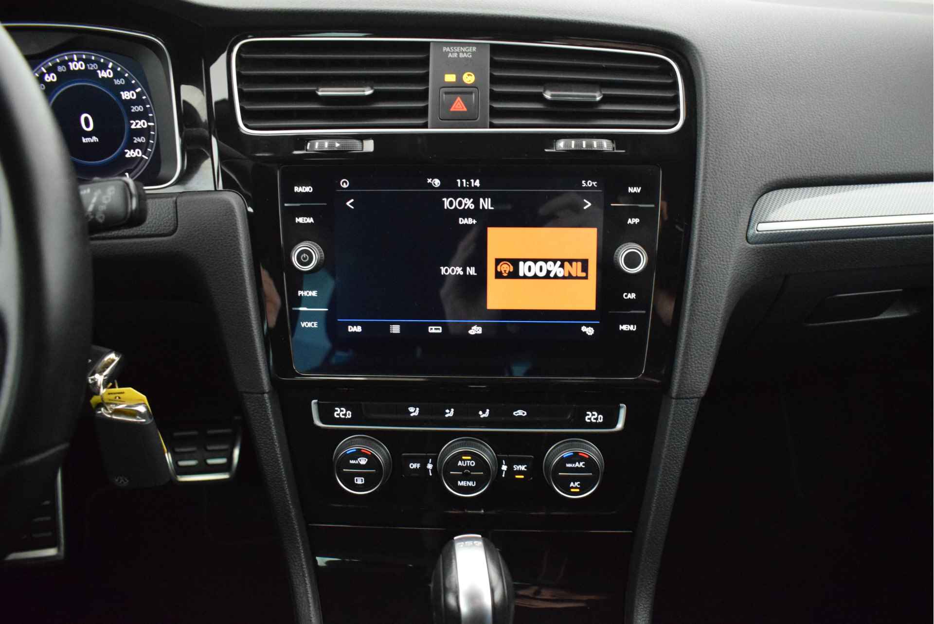 Volkswagen Golf 1.5 TSI 150pk DSG 2x R-Line Trekhaak Dynaudio Led Virtual Cockpit Navigatie - 16/50