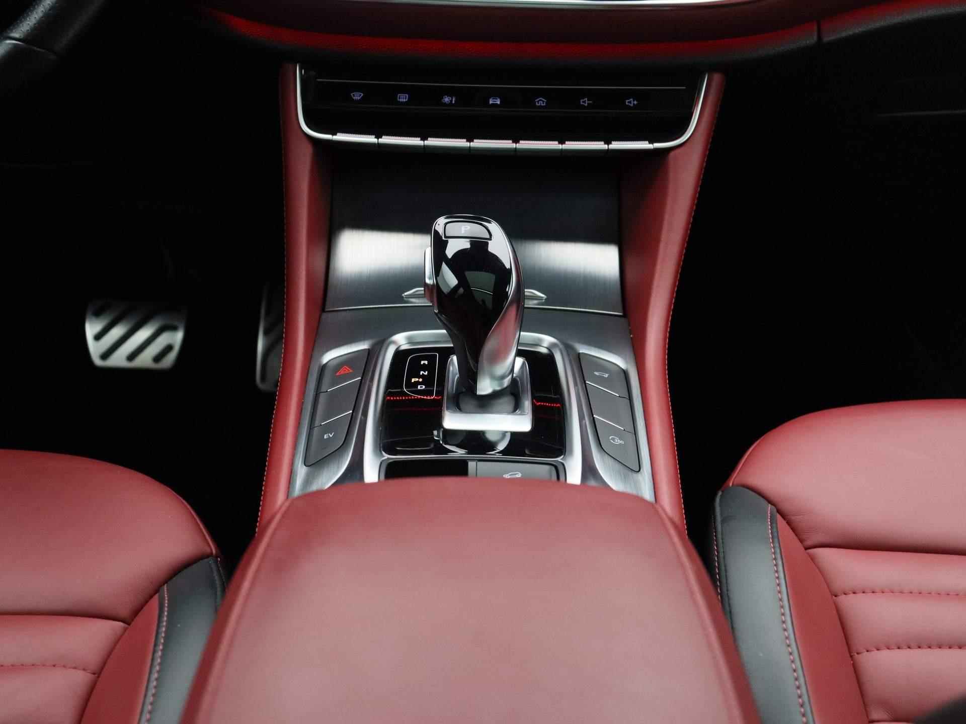 MG EHS 1.5 TGDI Luxury Black Pack | Leder | Panoramadak | Led Sfeerlicht | 360 Camera | Adaptive Cruise Control | Elec. Achterklep | - 11/35