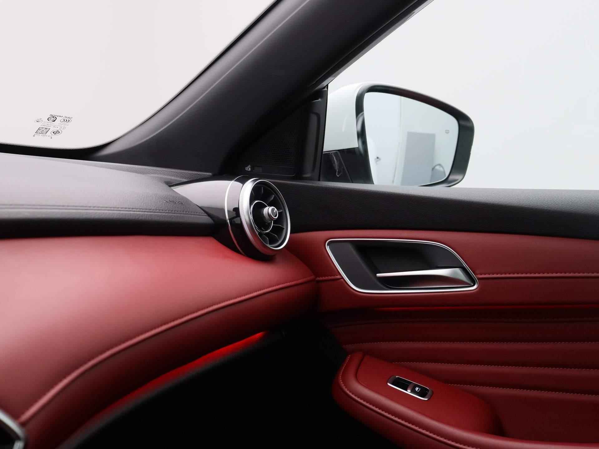 MG EHS 1.5 TGDI Luxury Black Pack | Leder | Panoramadak | Led Sfeerlicht | 360 Camera | Adaptive Cruise Control | Elec. Achterklep | - 26/35