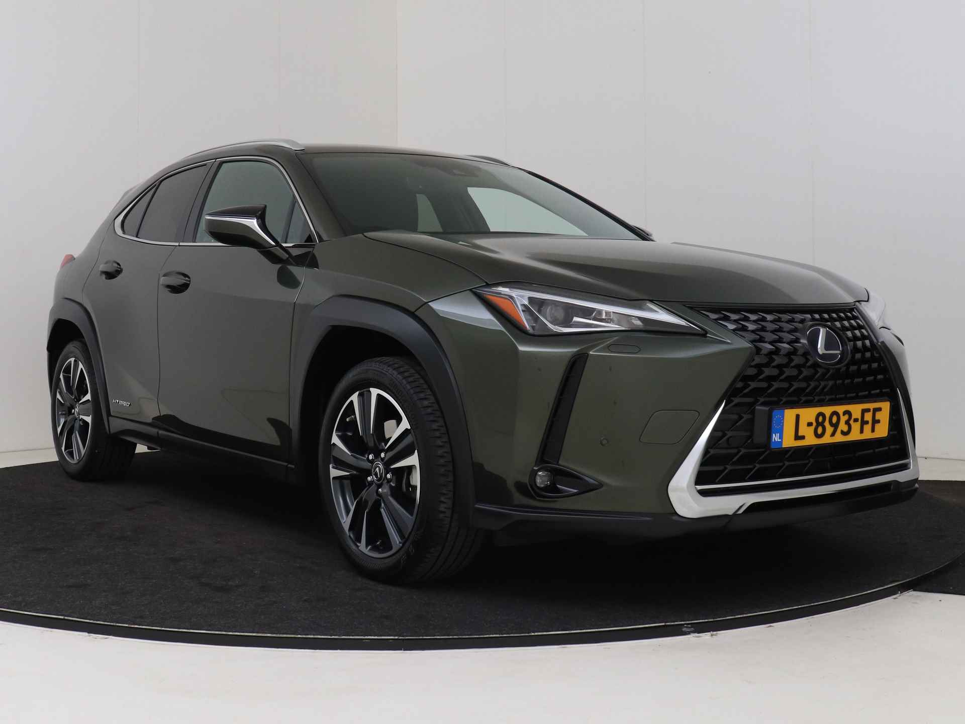 Lexus UX 250h Business Line | 18" Velgen | Trekhaak | Parkeersensoren | - 15/40