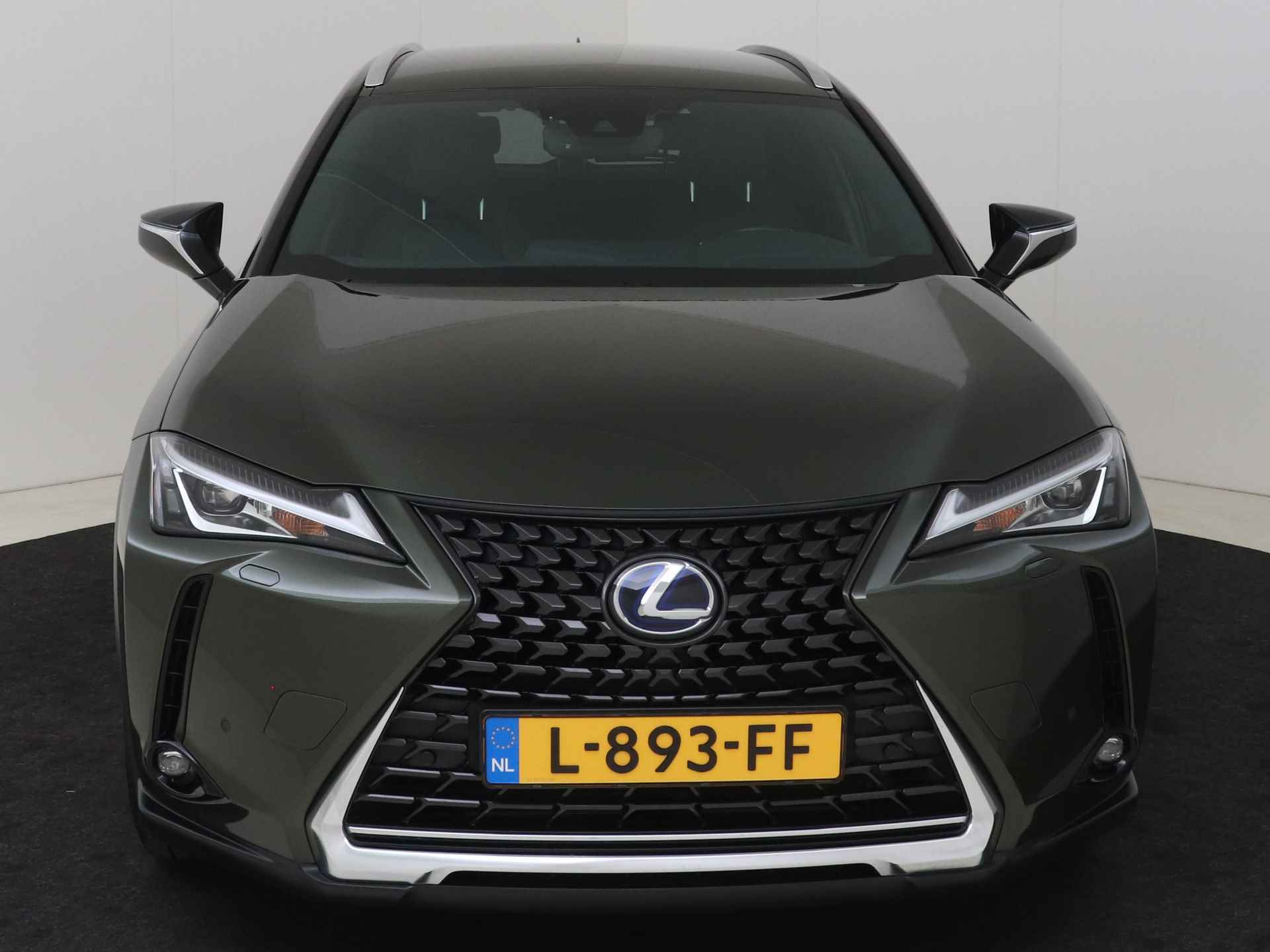 Lexus UX 250h Business Line | 18" Velgen | Trekhaak | Parkeersensoren | - 25/40