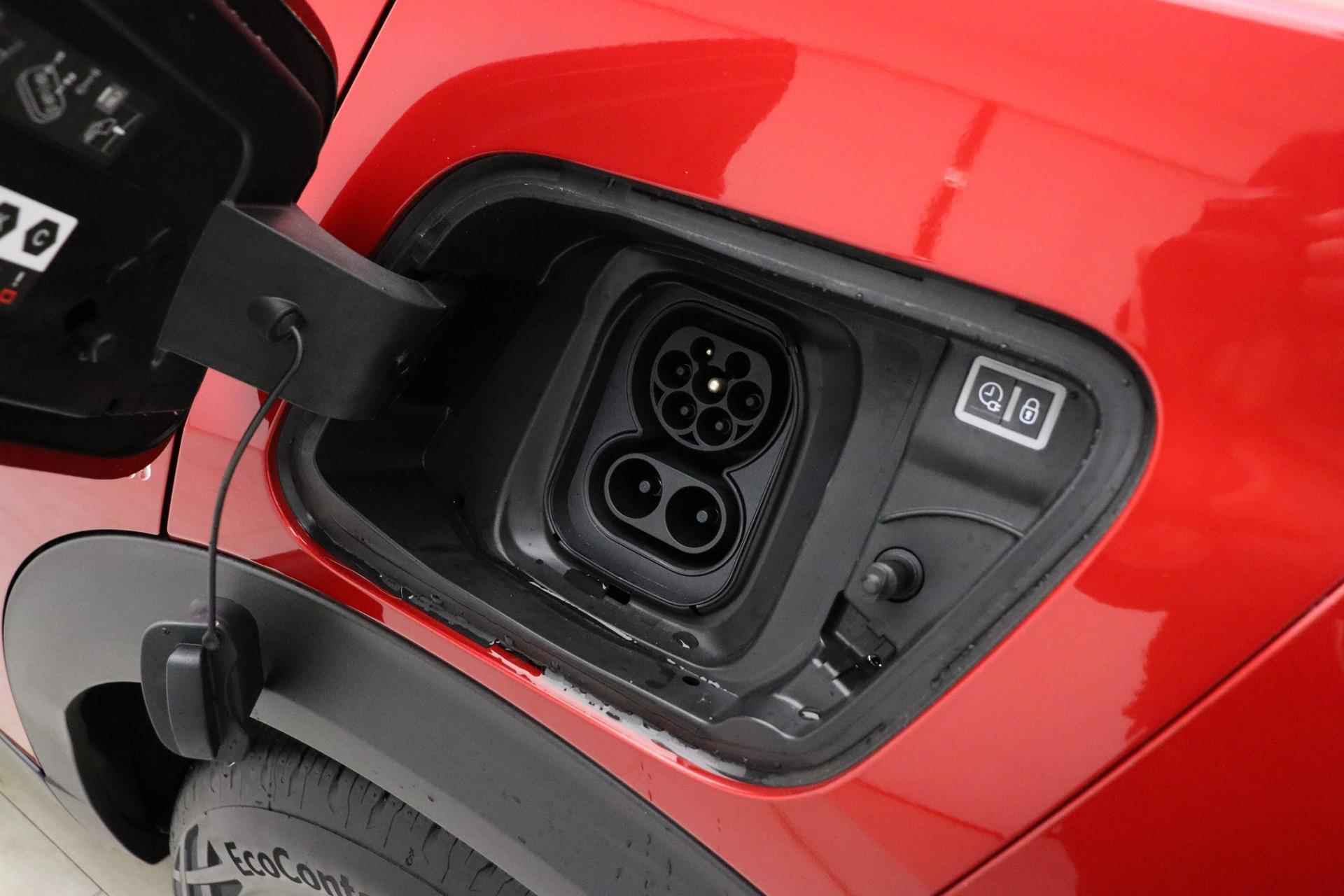 Peugeot e-2008 EV Allure 50 kWh 100% Elektrisch  | 3-Fase | Camera | Cruise Control | Airco | Start/stop | Lichtmetalen velgen | Snel leverbaar | Voorraad - 19/36