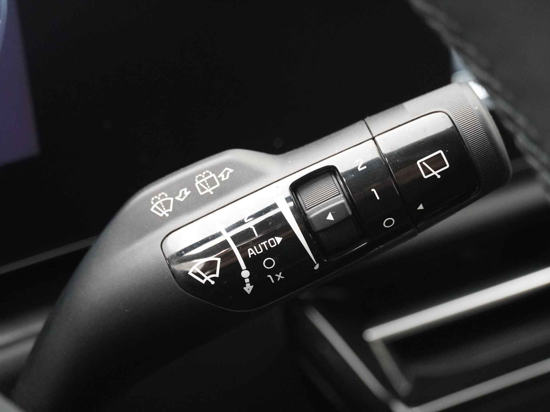 Kia Niro EV Edition 64.8kWh - Navigatie - Climate Control - 17" Lichtmetalen velgen - Fabrieksgarantie tot 05-2030 - 28/50