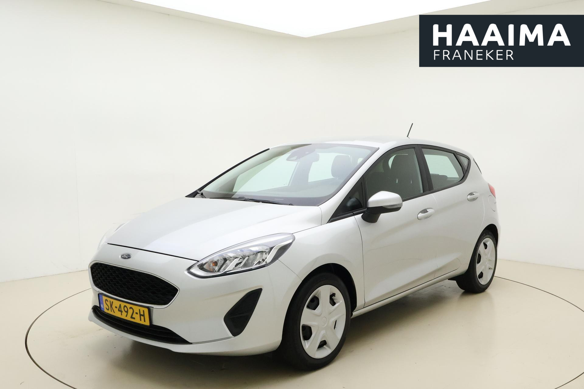 Ford Fiesta 1.1 Trend 5 Deurs 86pk | Airco | Trekhaak | Parkeerhulp Achter | Radio USB | Bluetooth | Weinig Kilometers